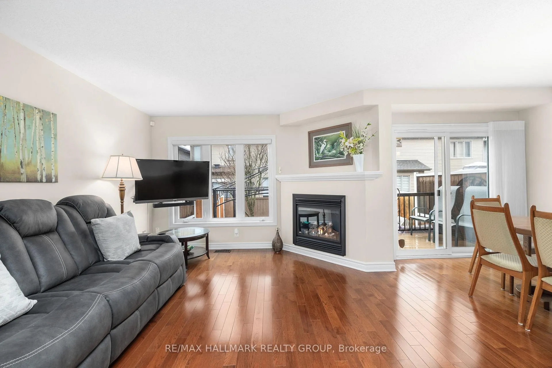 Photo 8 of 548 Langelier Avenue, Ottawa, Mer Bleue/Bradley Estates/Anderson Park — HOMEH
