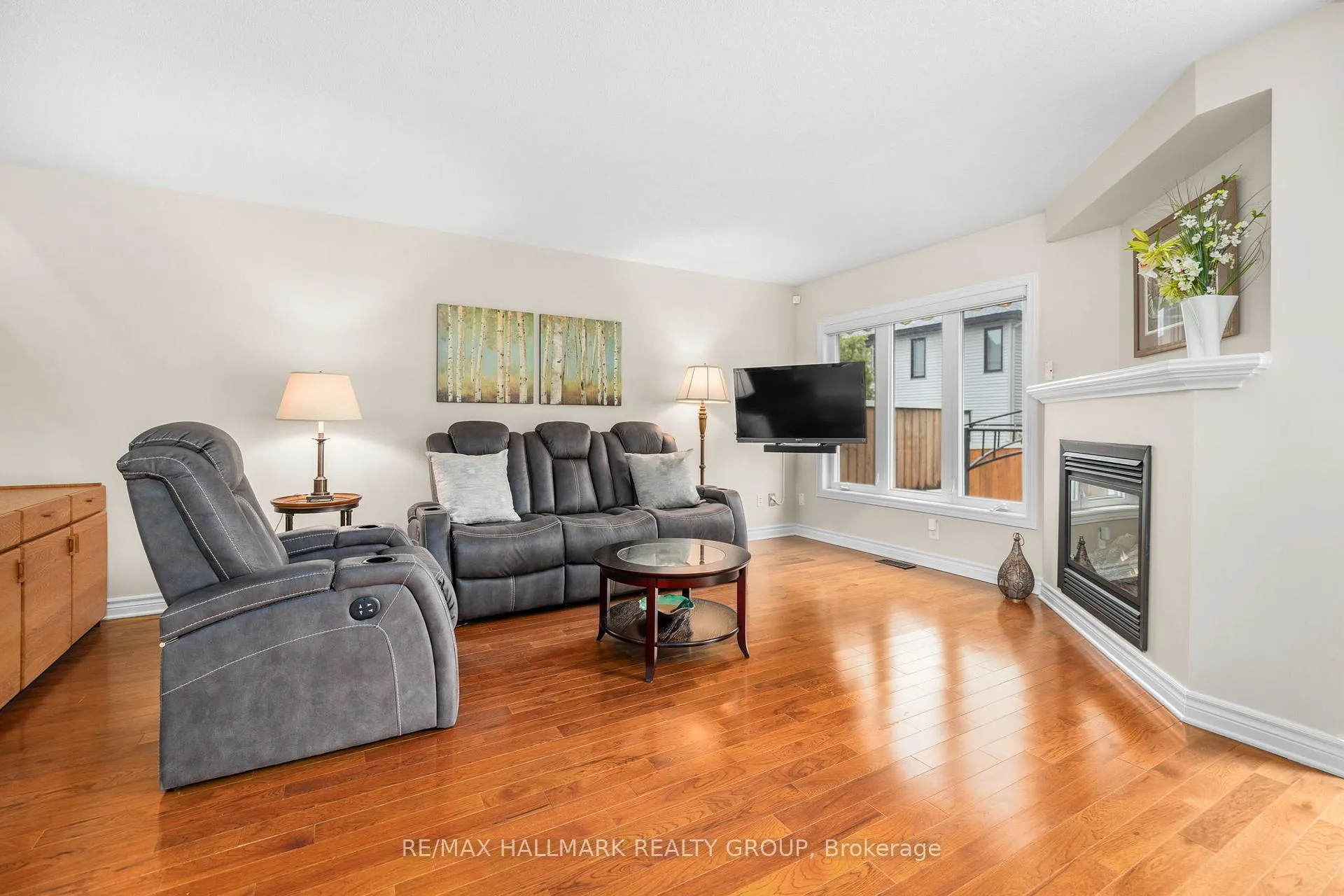 Photo 9 of 548 Langelier Avenue, Ottawa, Mer Bleue/Bradley Estates/Anderson Park — HOMEH