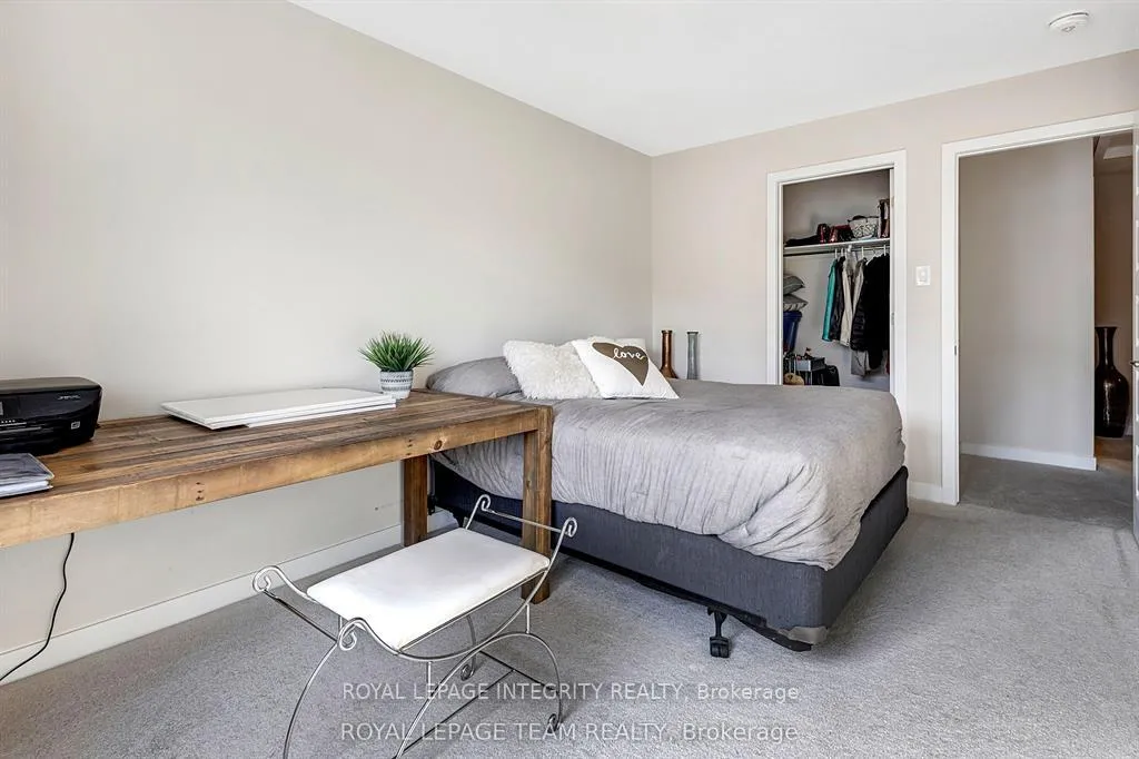 Photo 17 of 241 David Lewis Private, Ottawa, Avalon West — HOMEH