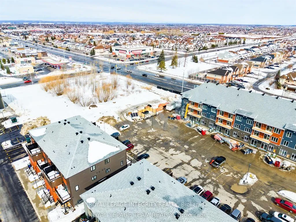 Photo 20 of 241 David Lewis Private, Ottawa, Avalon West — HOMEH