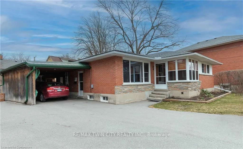 Photo 2 of 98 Clive Road, Kitchener — HOMEH