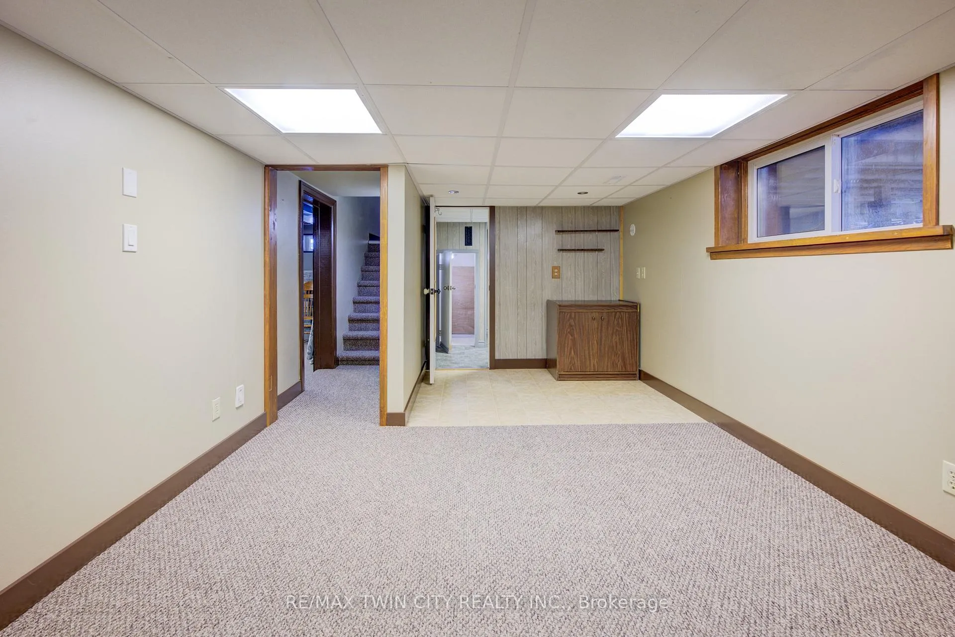 Photo 18 of 98 Clive Road, Kitchener — HOMEH