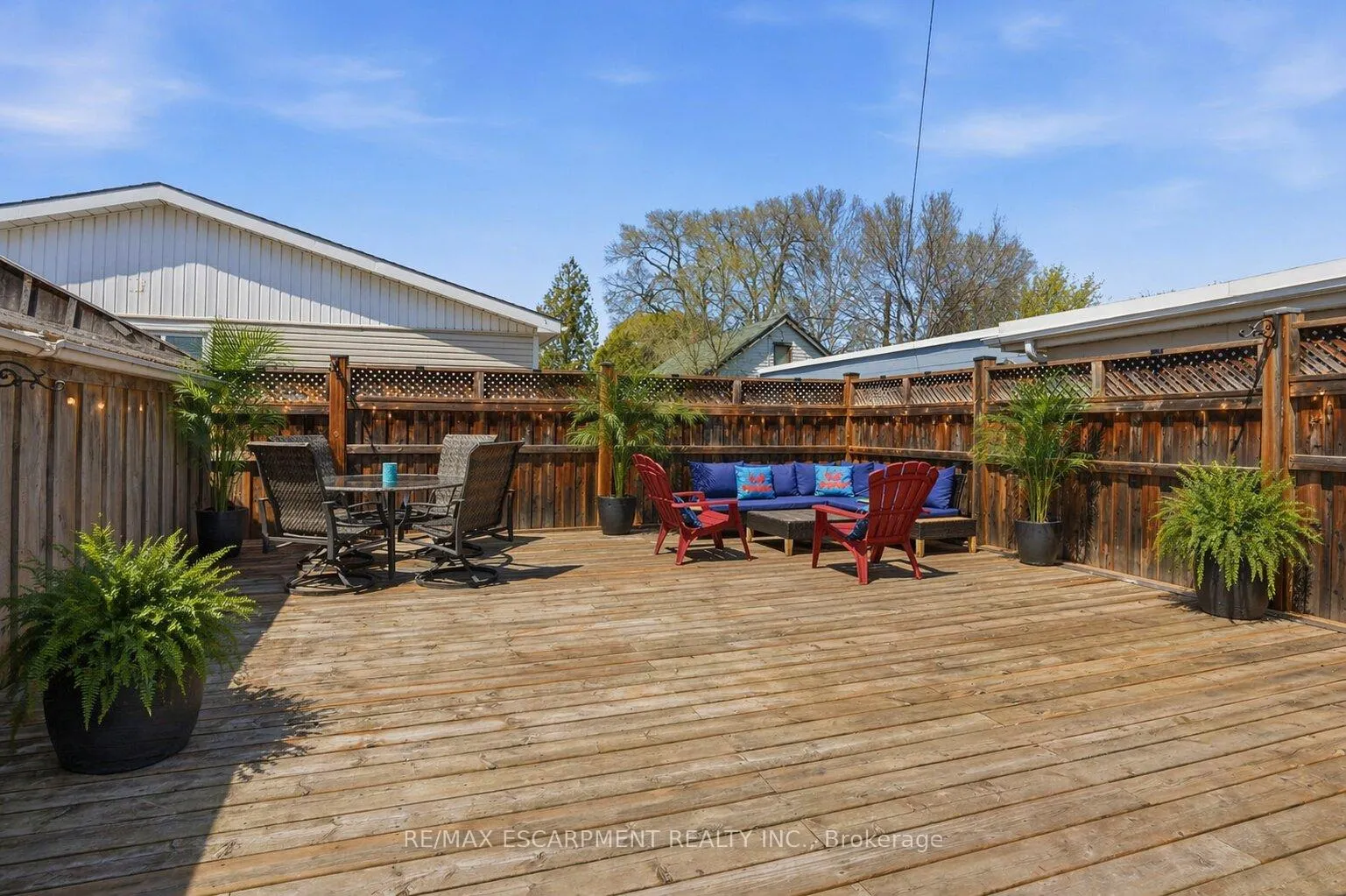 Photo 37 of 73 Sherwood Drive, Brantford — HOMEH