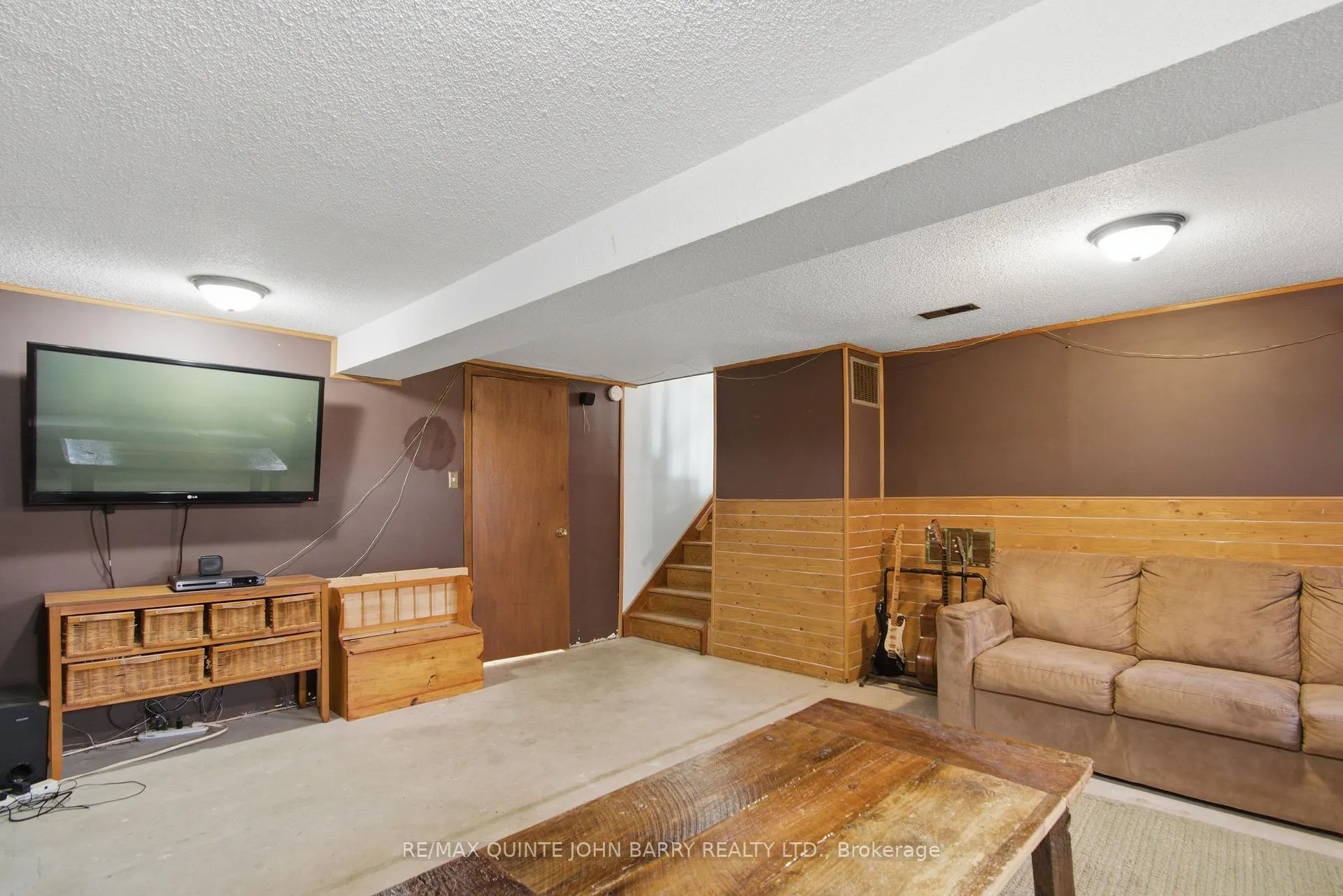 Photo 19 of 531 Lester Road, Quinte West, Sidney Ward — HOMEH