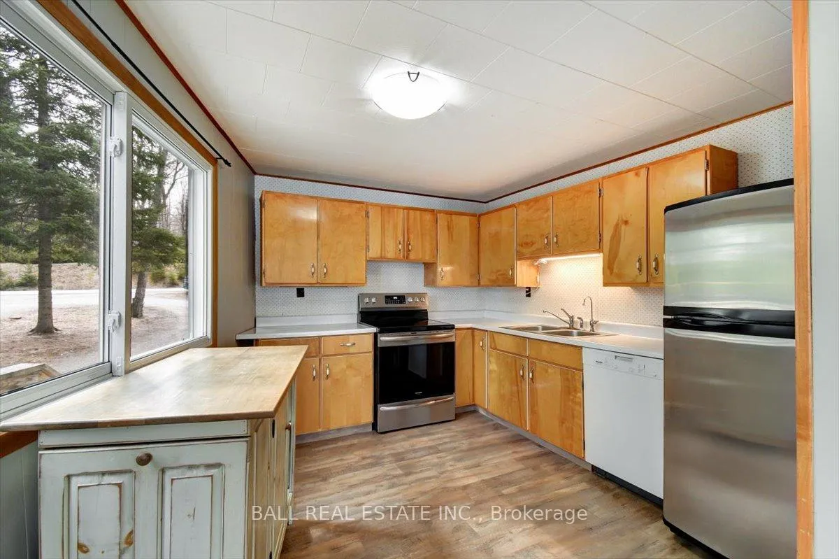 Photo 2 of 27435 Highway 28, Bancroft, Bancroft Ward — HOMEH