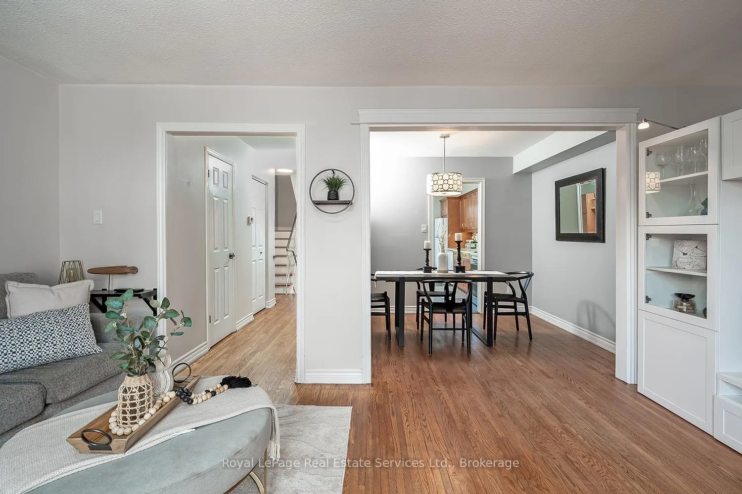 Photo 6 of 1573 Westminster Place, Burlington, Mountainside — HOMEH