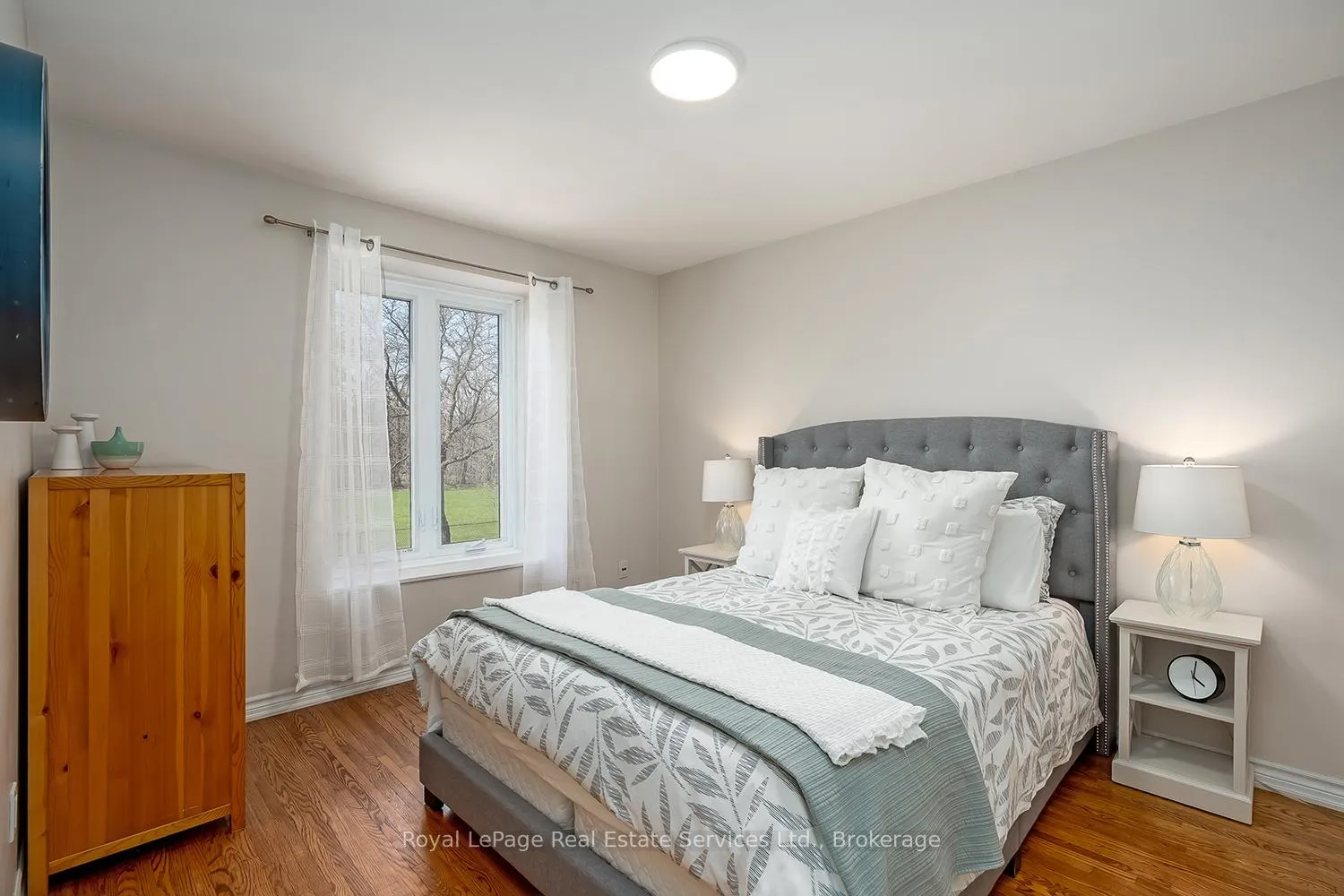 Photo 15 of 1573 Westminster Place, Burlington, Mountainside — HOMEH