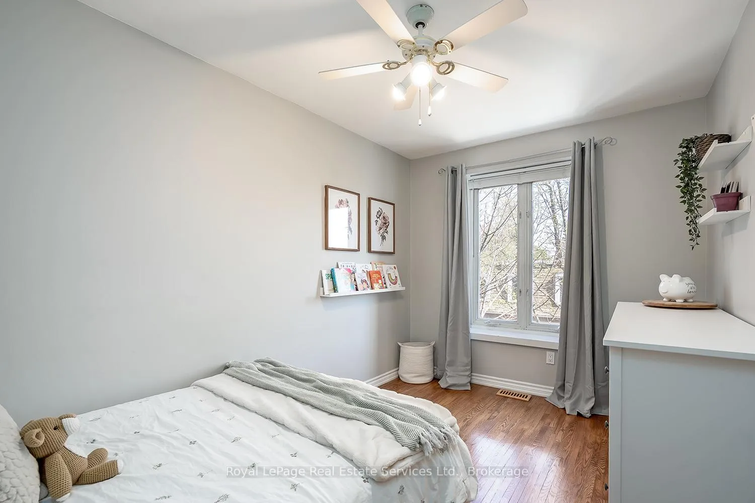 Photo 19 of 1573 Westminster Place, Burlington, Mountainside — HOMEH