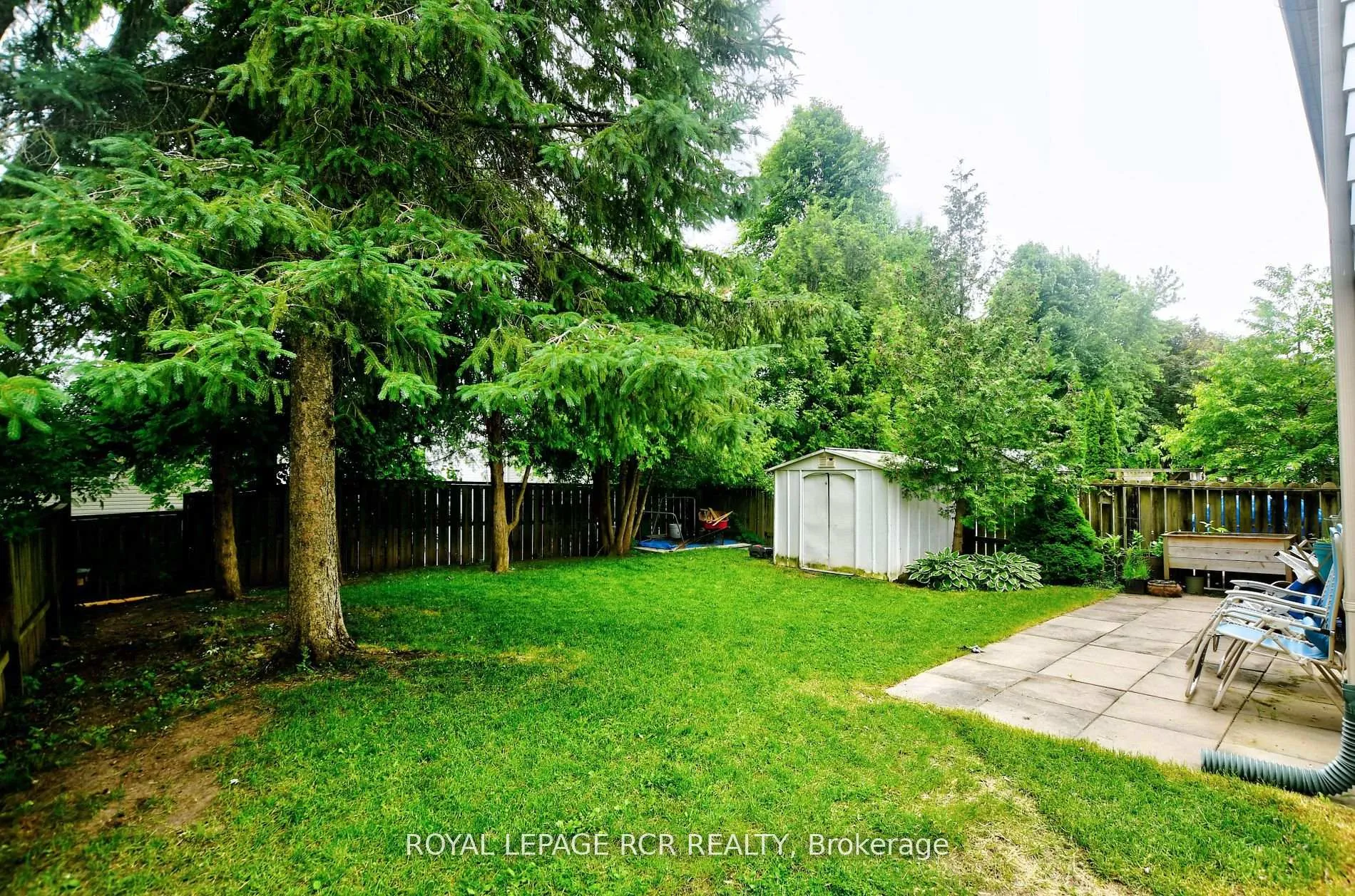 Photo 8 of 13 McDonald Drive, Aurora, Aurora Heights — HOMEH