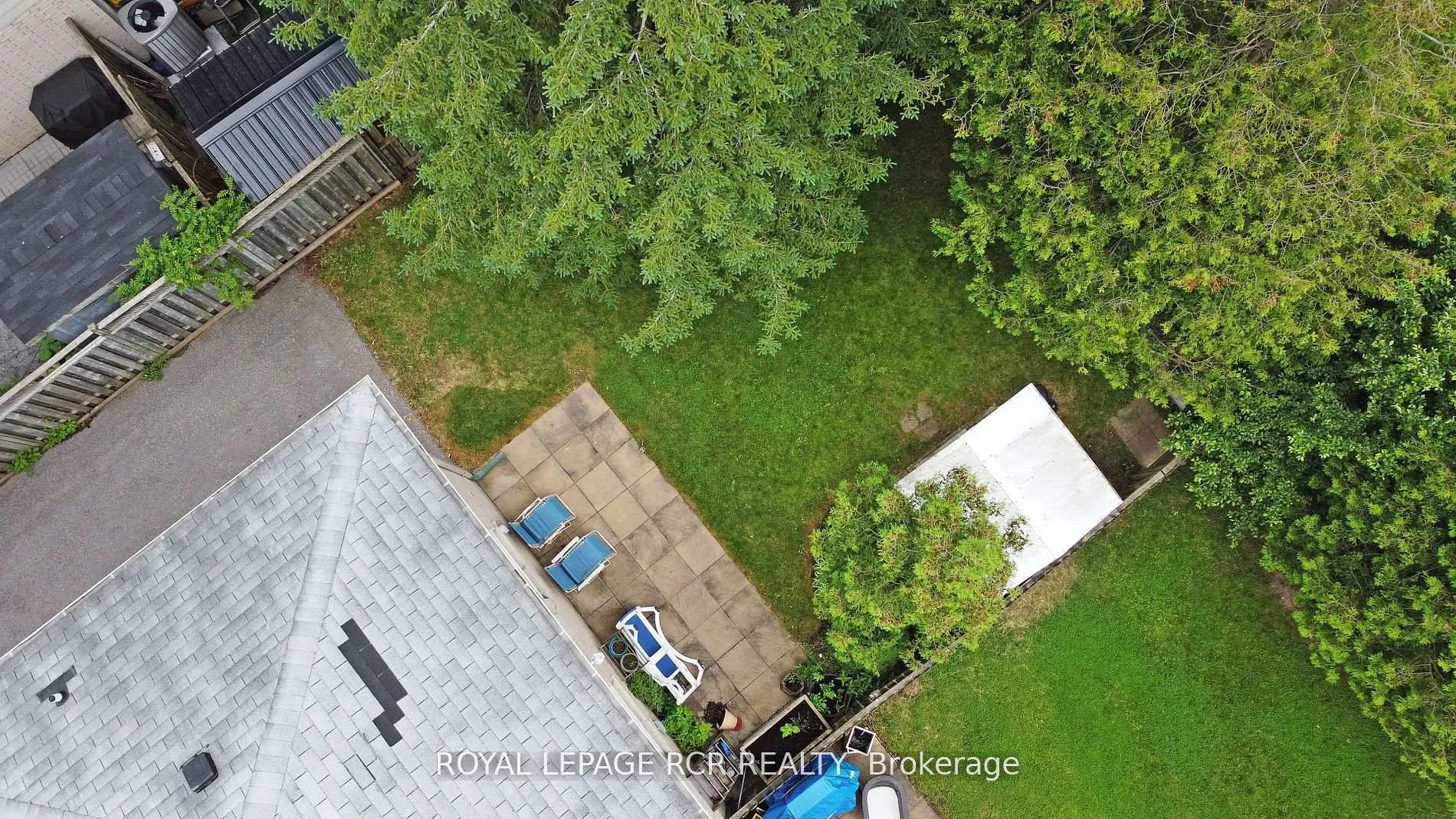 Photo 12 of 13 McDonald Drive, Aurora, Aurora Heights — HOMEH