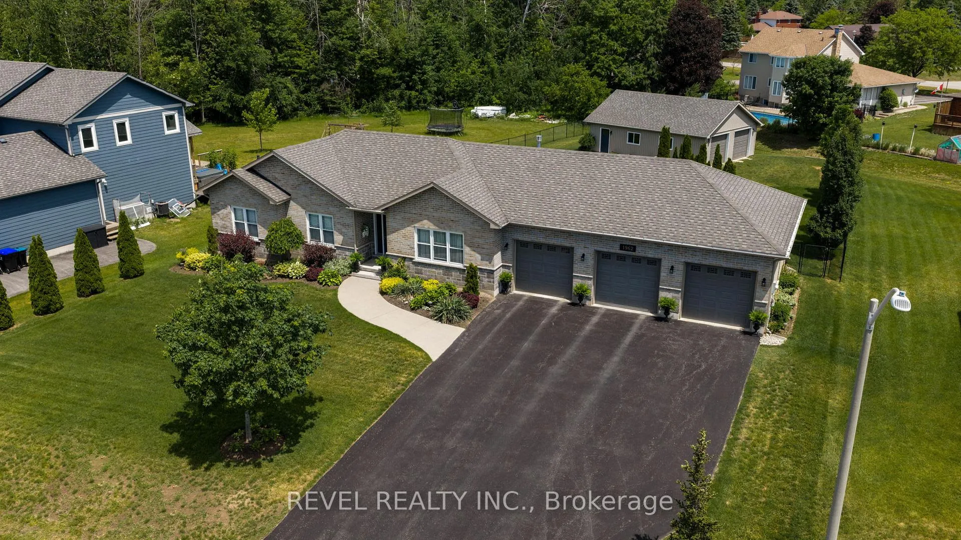 Photo 2 of 1962 Elana Drive, Severn, Bass Lake — HOMEH