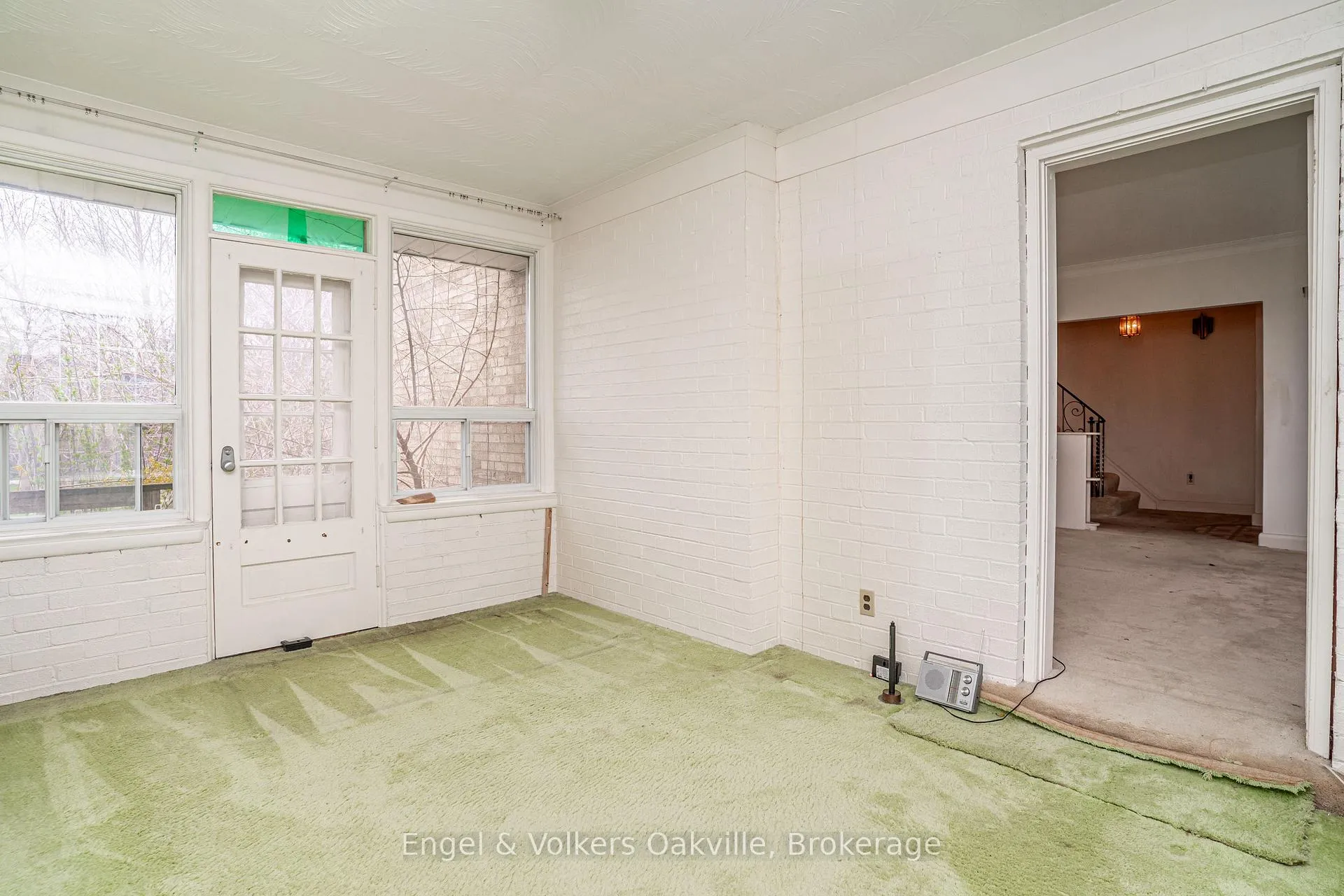 Photo 14 of 98 Prince Edward Drive S, Etobicoke, Stonegate-Queensway — HOMEH