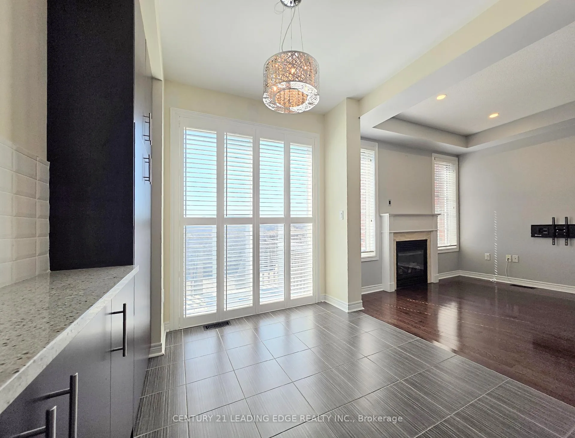 Photo 10 of 91 Staglin Court, Markham, Cathedraltown — HOMEH