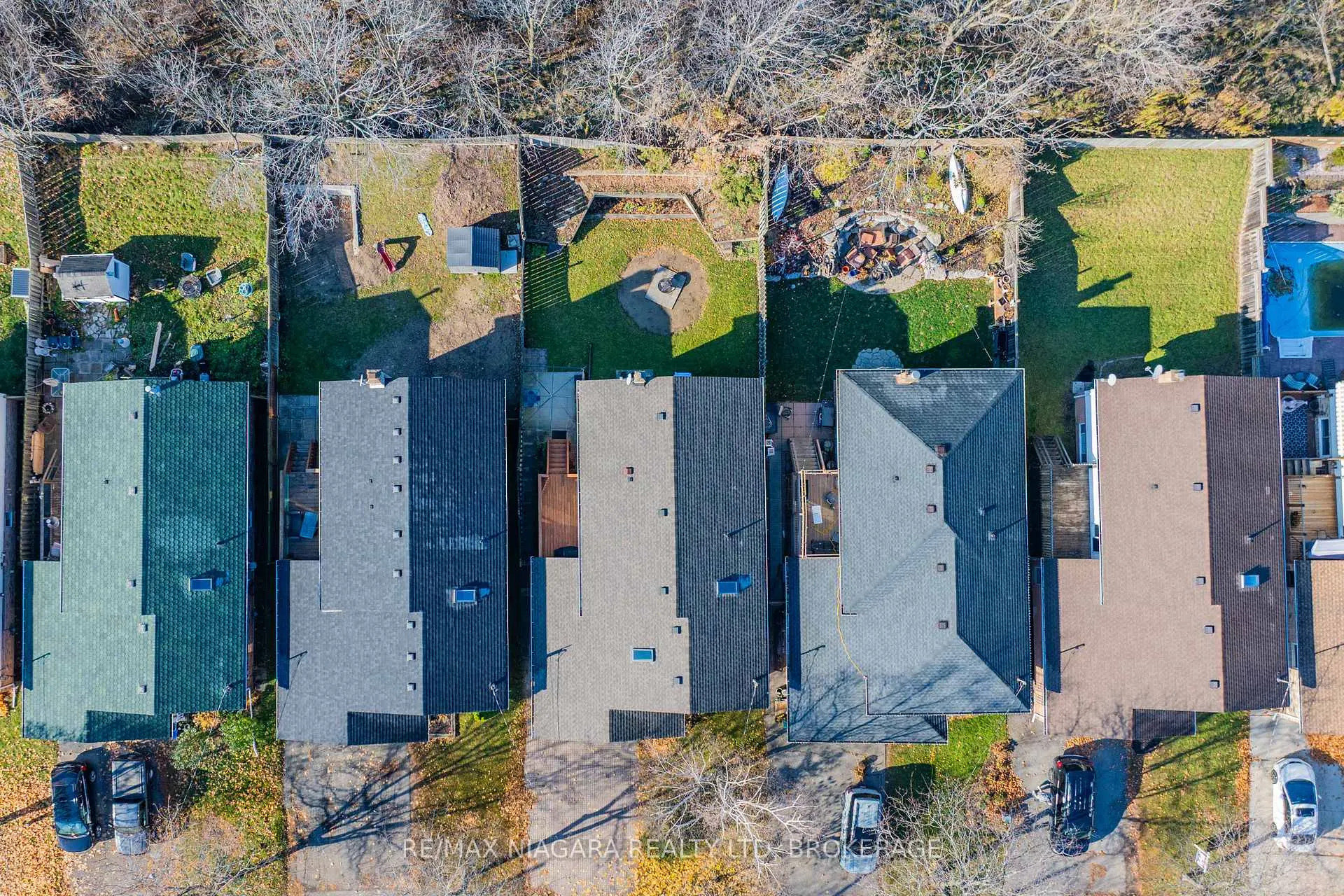 Photo 5 of 26 Ravine Road, St. Catharines, Oakdale — HOMEH