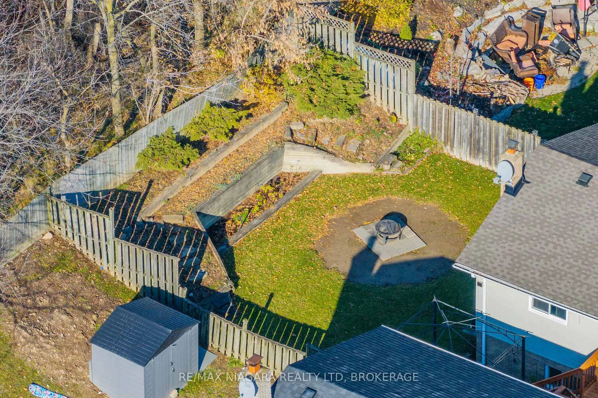 Photo 6 of 26 Ravine Road, St. Catharines, Oakdale — HOMEH