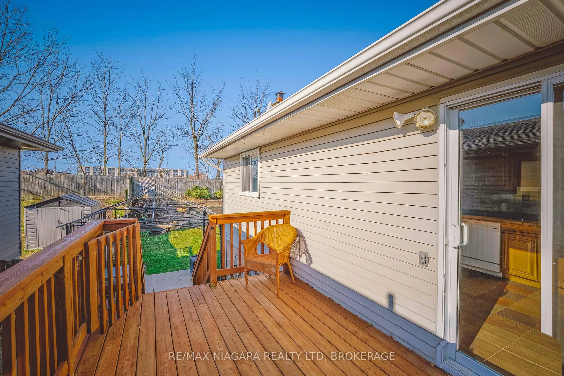 Photo 11 of 26 Ravine Road, St. Catharines, Oakdale — HOMEH