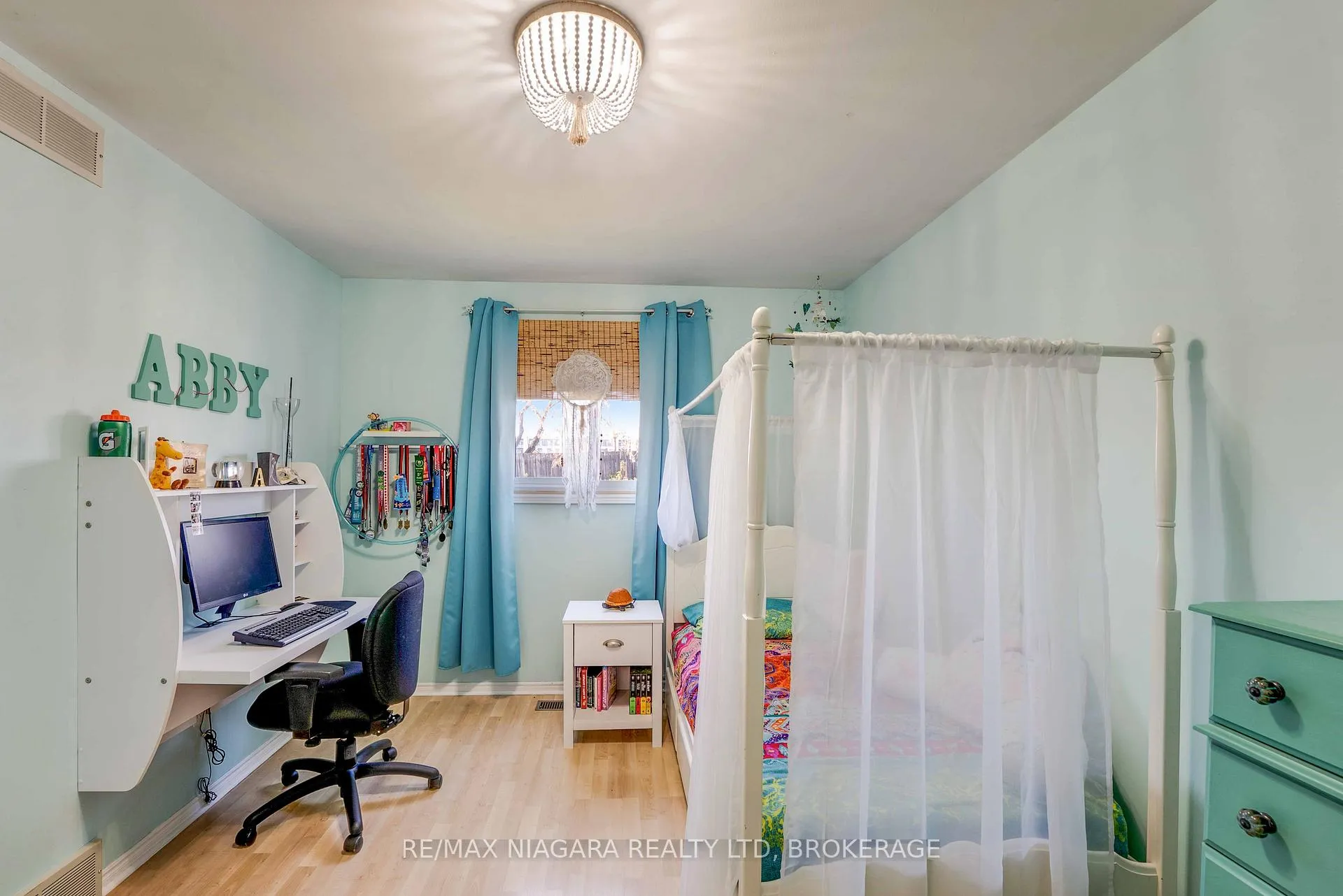 Photo 31 of 26 Ravine Road, St. Catharines, Oakdale — HOMEH