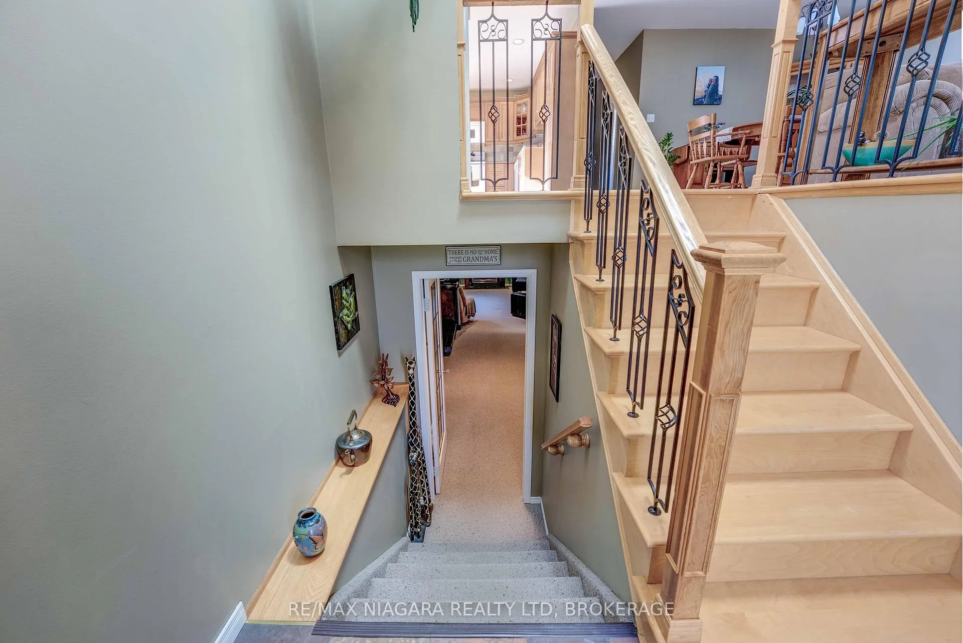 Photo 33 of 26 Ravine Road, St. Catharines, Oakdale — HOMEH