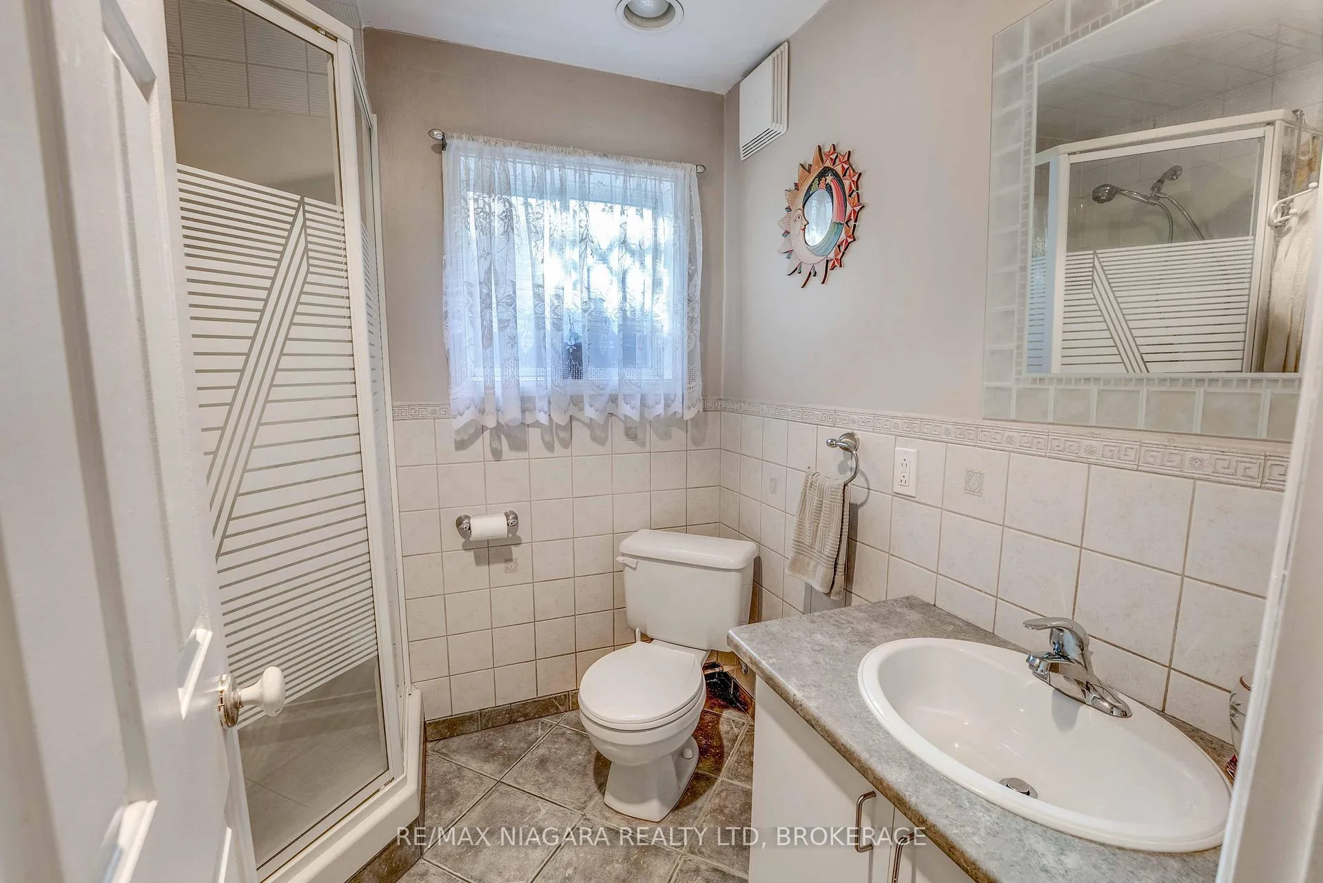 Photo 41 of 26 Ravine Road, St. Catharines, Oakdale — HOMEH