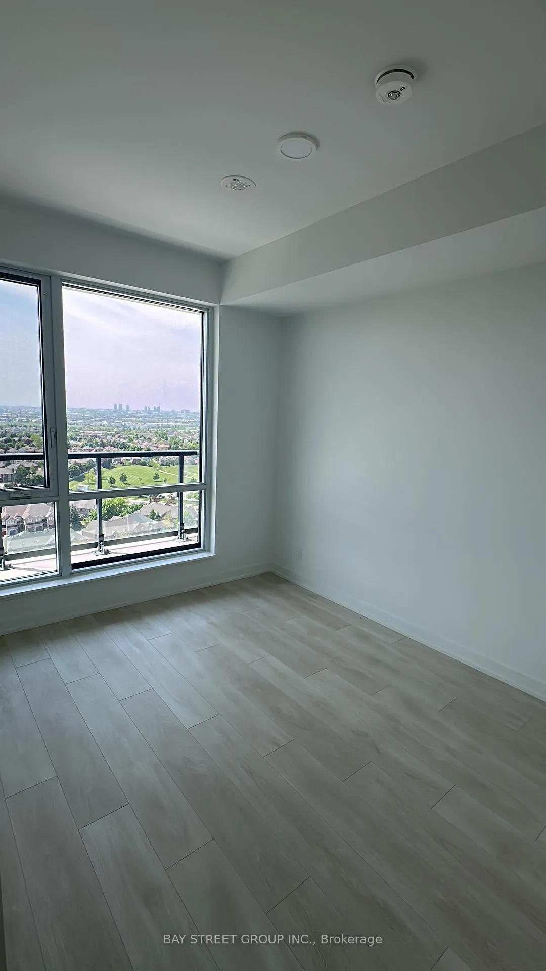 Photo 7 of Unit 2111, 7950 Bathurst Street, Vaughan, Beverley Glen — HOMEH