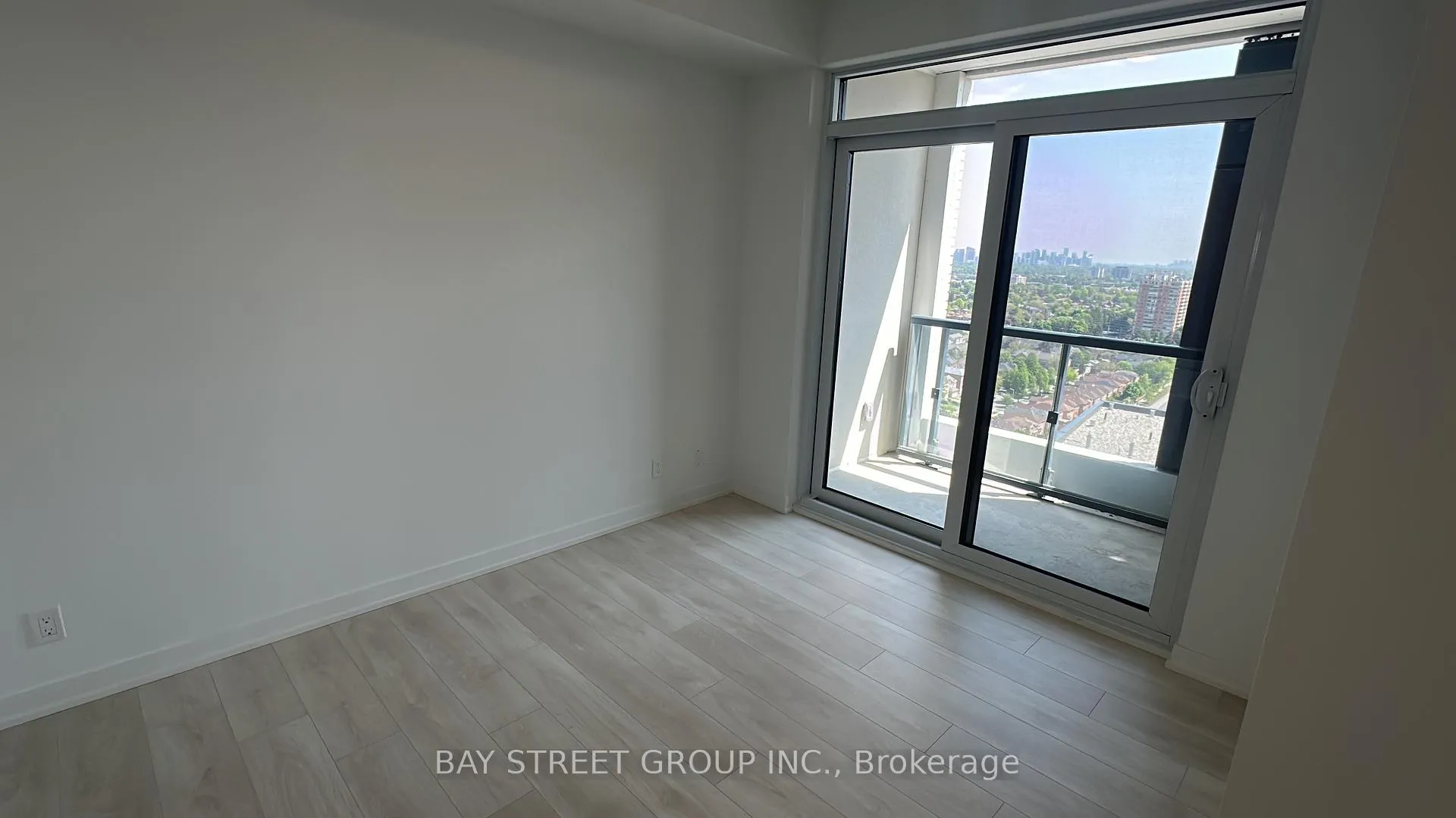 Photo 12 of Unit 2111, 7950 Bathurst Street, Vaughan, Beverley Glen — HOMEH