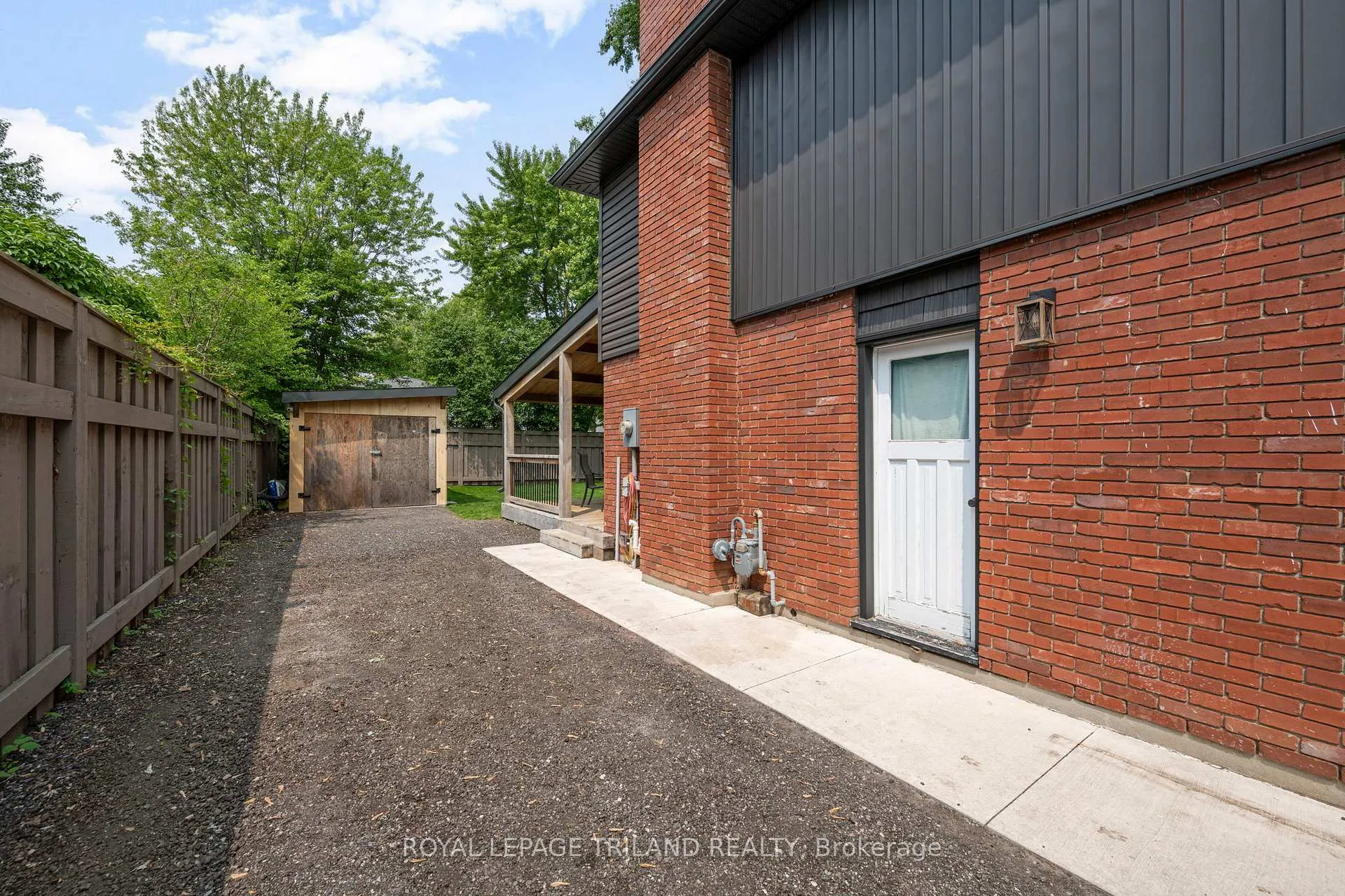 Photo 32 of 93 St Lawrence Boulevard, London, South O — HOMEH