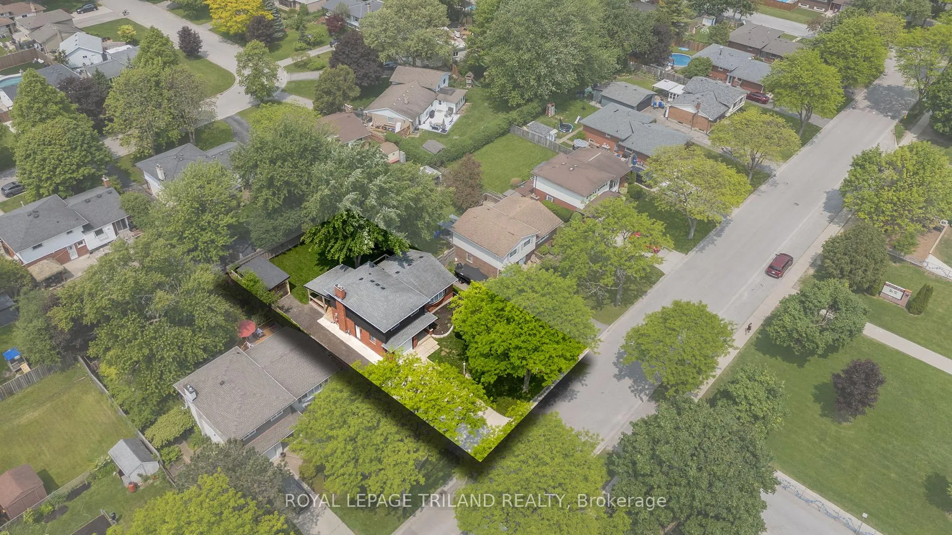 Photo 40 of 93 St Lawrence Boulevard, London, South O — HOMEH