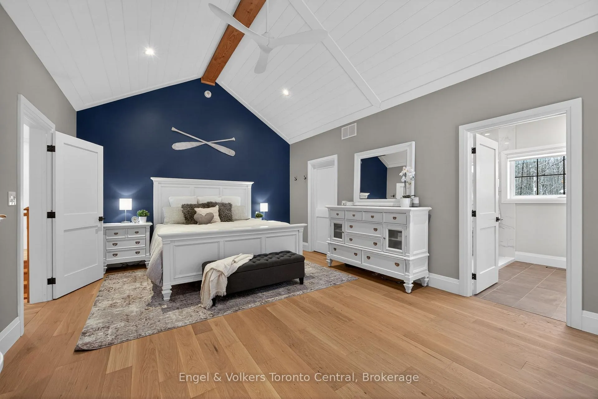 Photo 4 of 1107 Xavier Street, Gravenhurst, Morrison — HOMEH