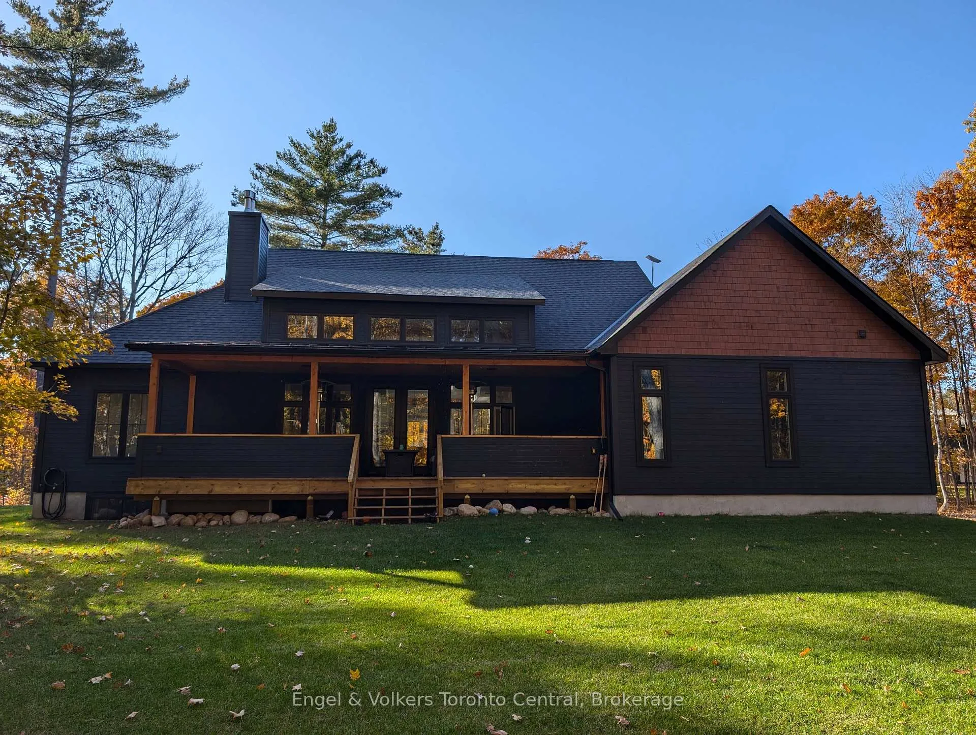 Photo 9 of 1107 Xavier Street, Gravenhurst, Morrison — HOMEH