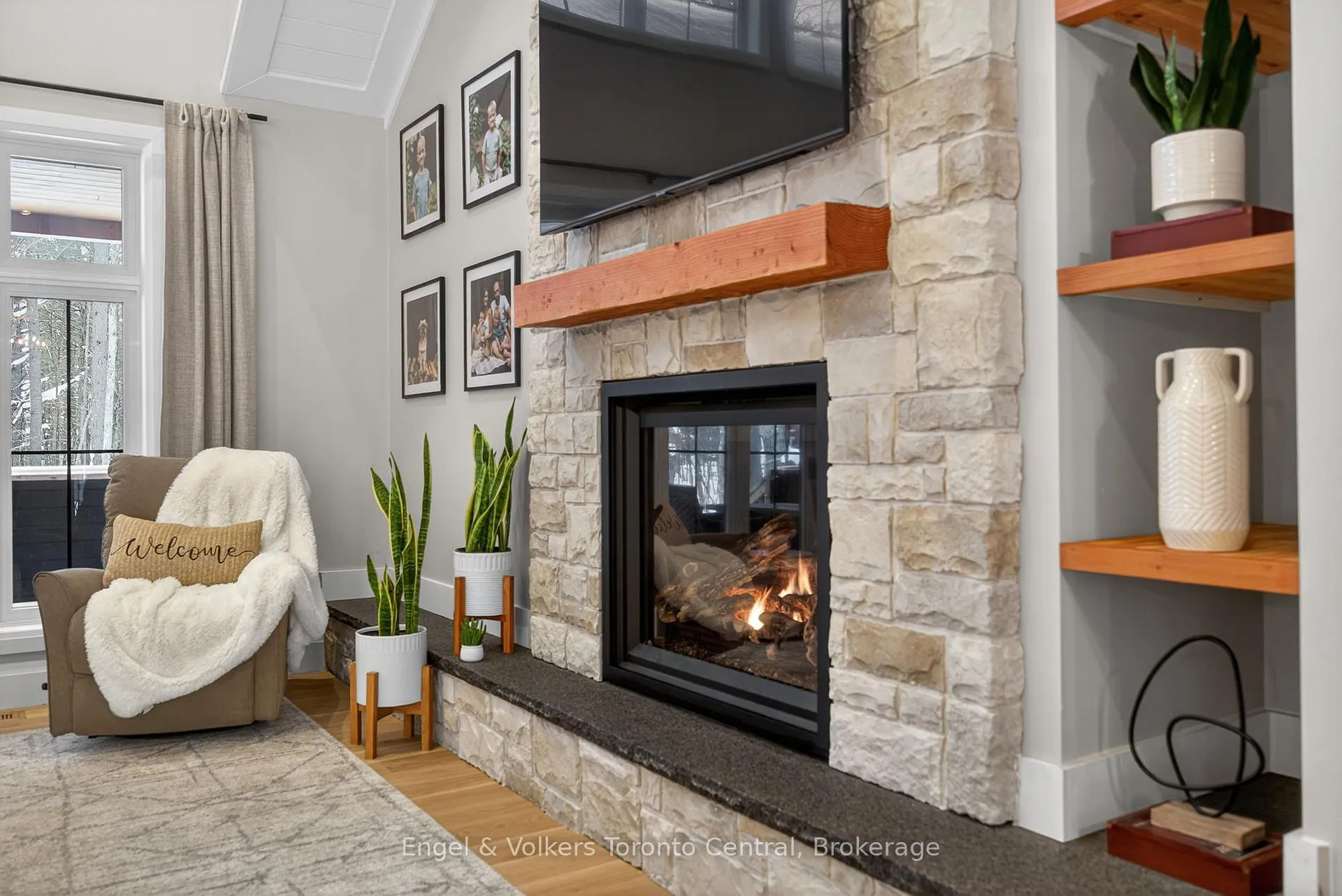 Photo 13 of 1107 Xavier Street, Gravenhurst, Morrison — HOMEH