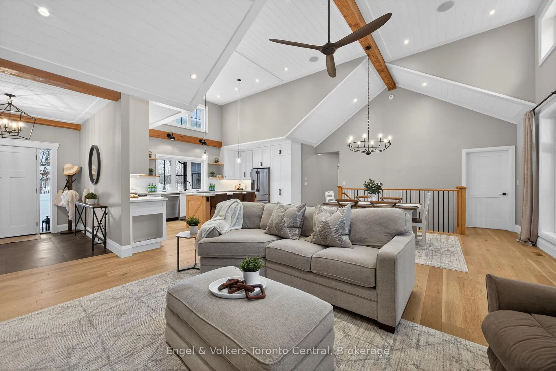 Photo 14 of 1107 Xavier Street, Gravenhurst, Morrison — HOMEH