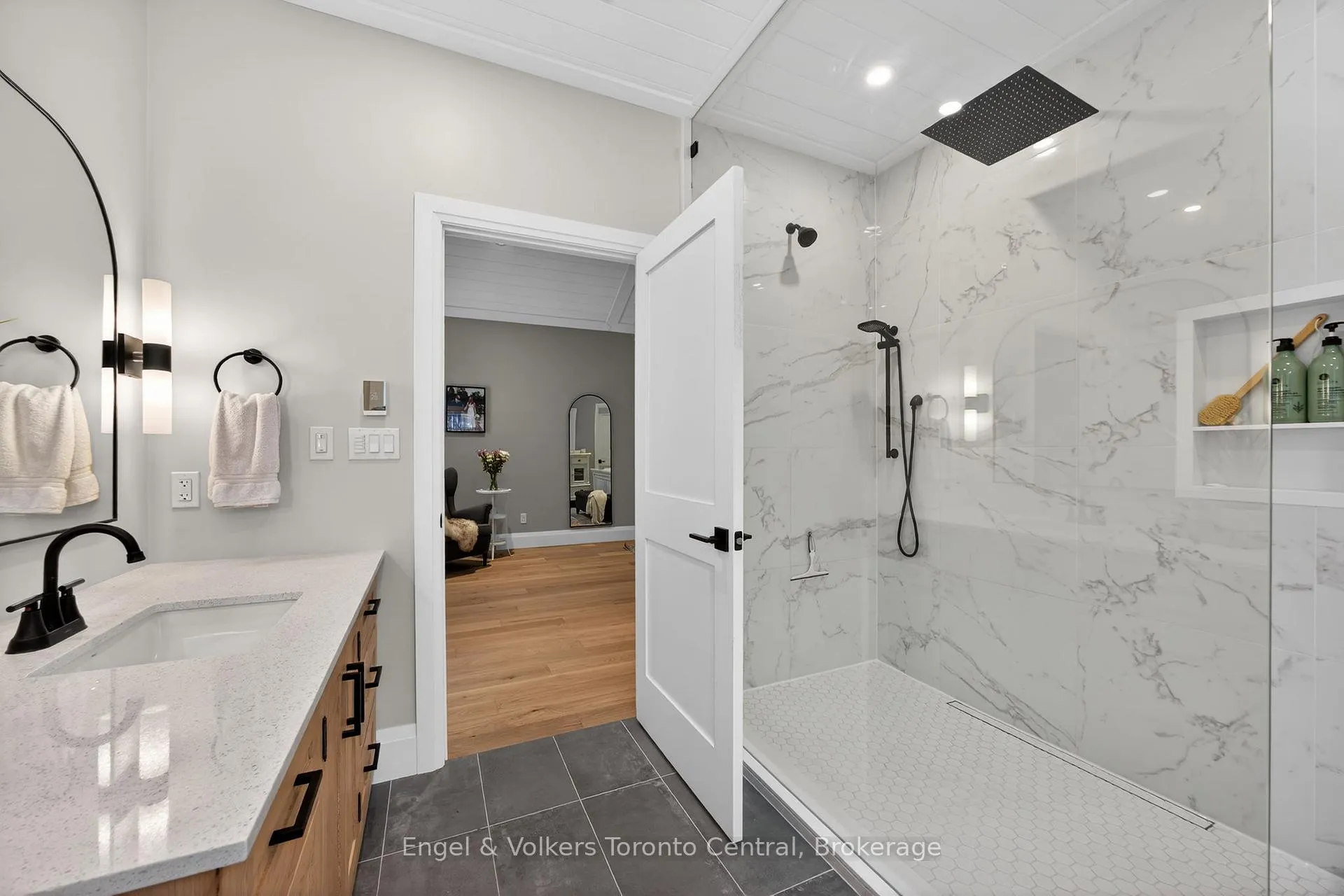 Photo 25 of 1107 Xavier Street, Gravenhurst, Morrison — HOMEH