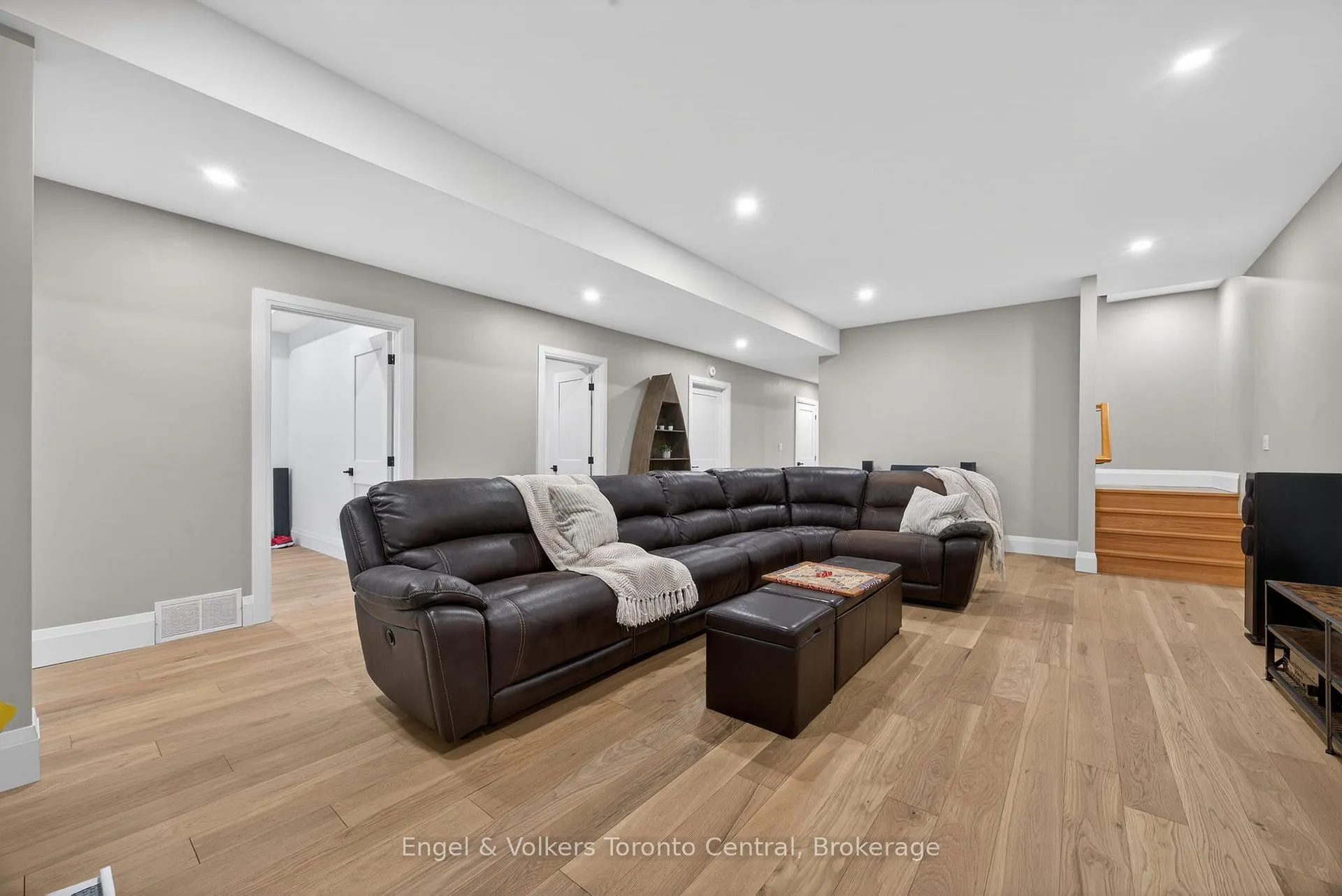 Photo 33 of 1107 Xavier Street, Gravenhurst, Morrison — HOMEH
