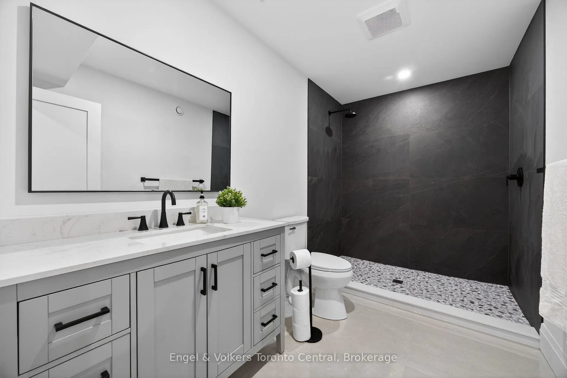 Photo 37 of 1107 Xavier Street, Gravenhurst, Morrison — HOMEH