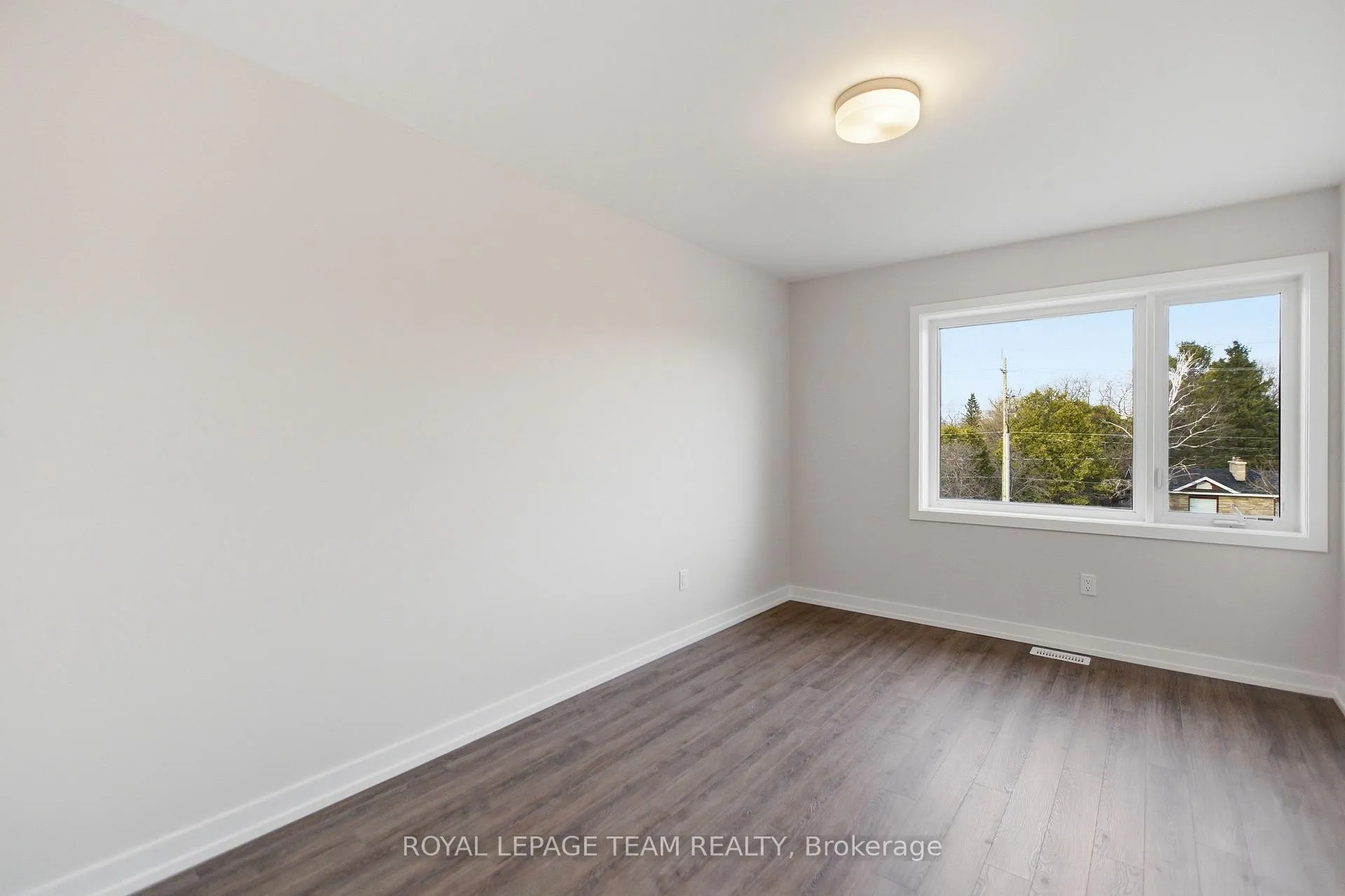 Photo 13 of 3284 Greenbank Road, Ottawa, Barrhaven - Heritage Park — HOMEH