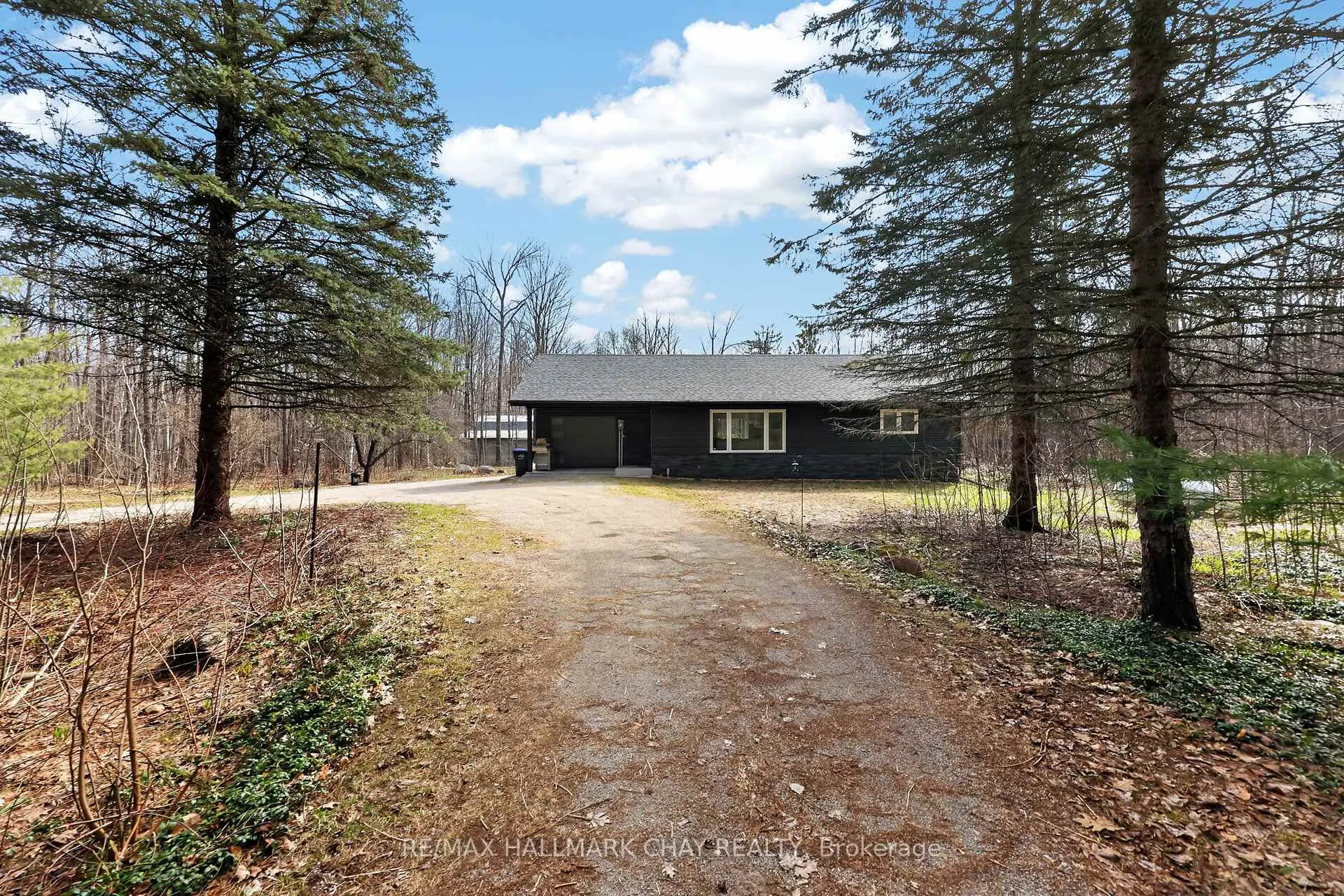 Photo 2 of 5709 Line 9 N, Oro-Medonte, Rural Oro-Medonte — HOMEH
