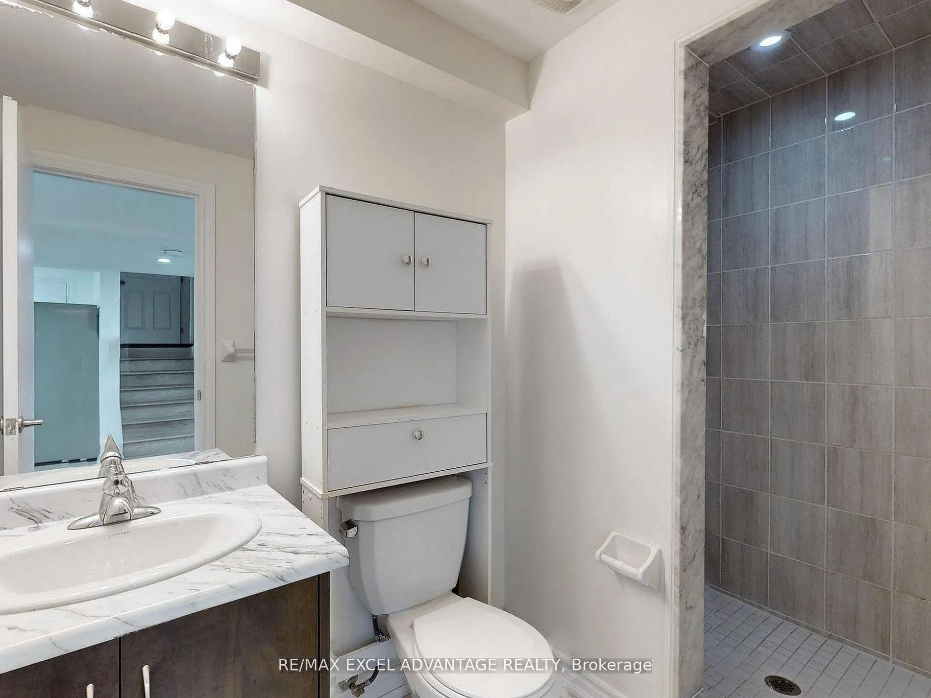 Photo 10 of Unit Lower, 1280 Bardeau Street, Innisfil, Lefroy — HOMEH