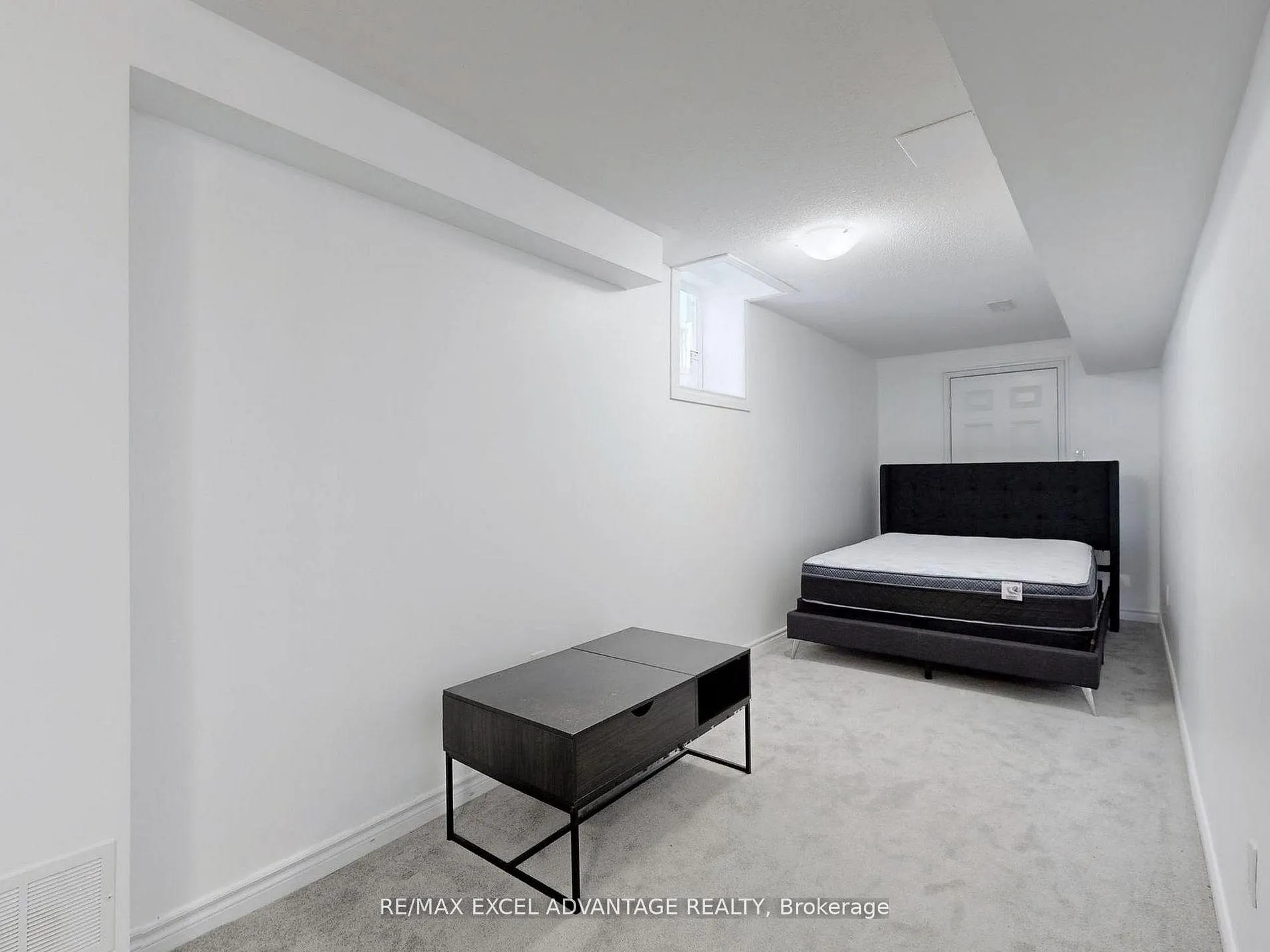 Photo 13 of Unit Lower, 1280 Bardeau Street, Innisfil, Lefroy — HOMEH