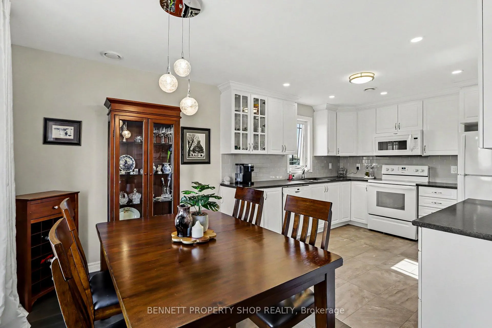 Photo 4 of Unit 13, 340 Tribeca Private, Ottawa, Barrhaven - Longfields — HOMEH