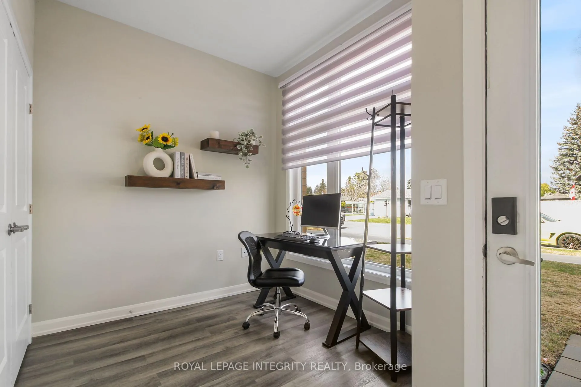 Photo 5 of 2722 Draper Avenue, Ottawa, Redwood Park — HOMEH