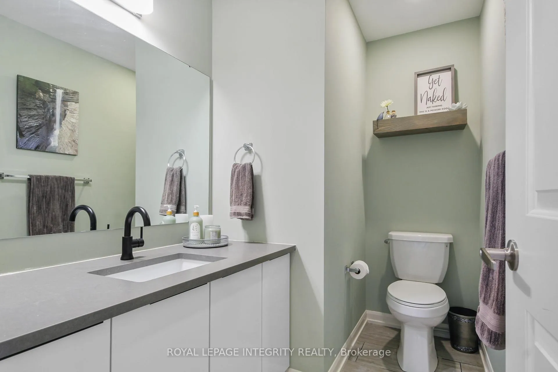 Photo 8 of 2722 Draper Avenue, Ottawa, Redwood Park — HOMEH
