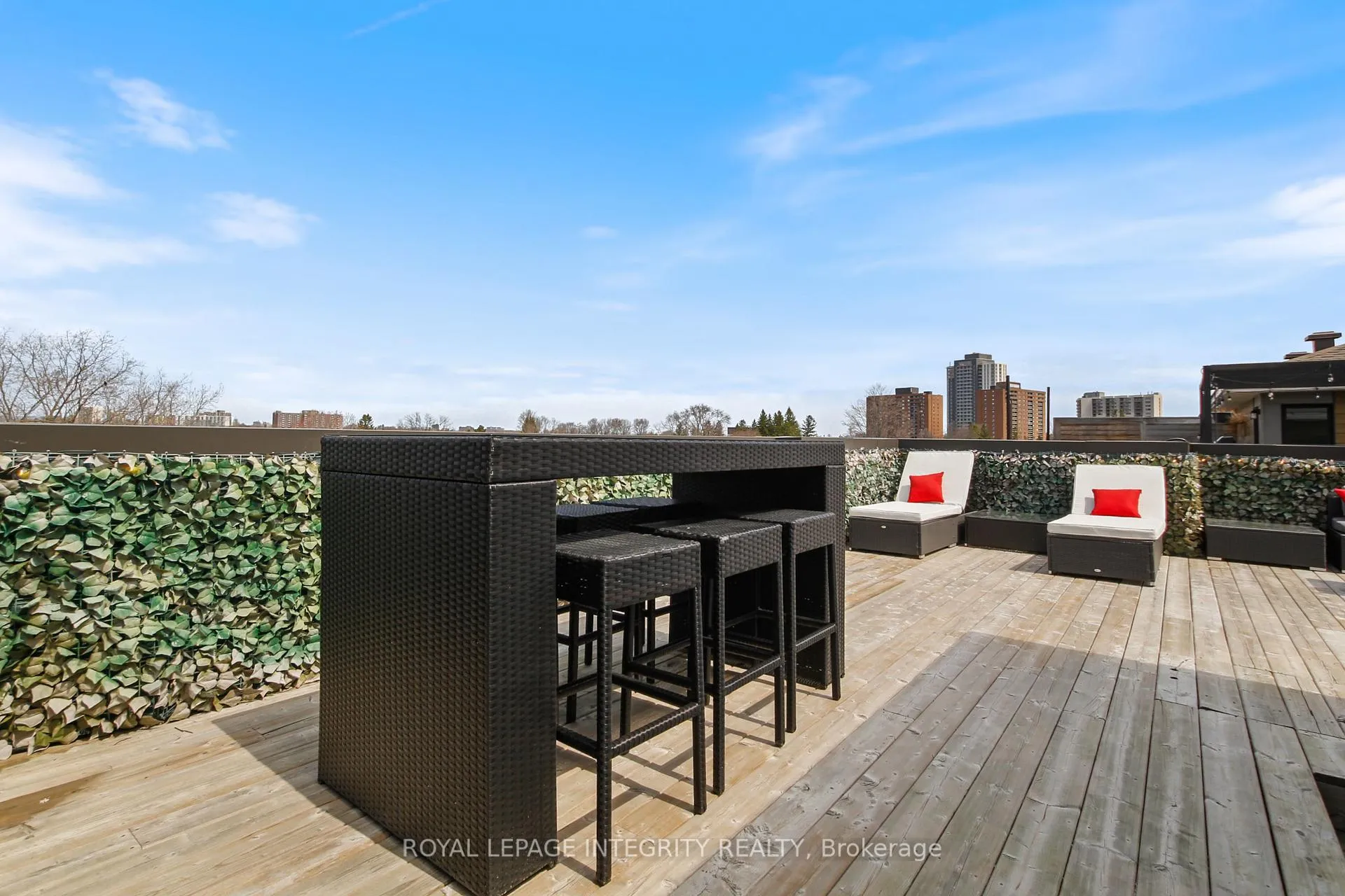 Photo 38 of 2722 Draper Avenue, Ottawa, Redwood Park — HOMEH