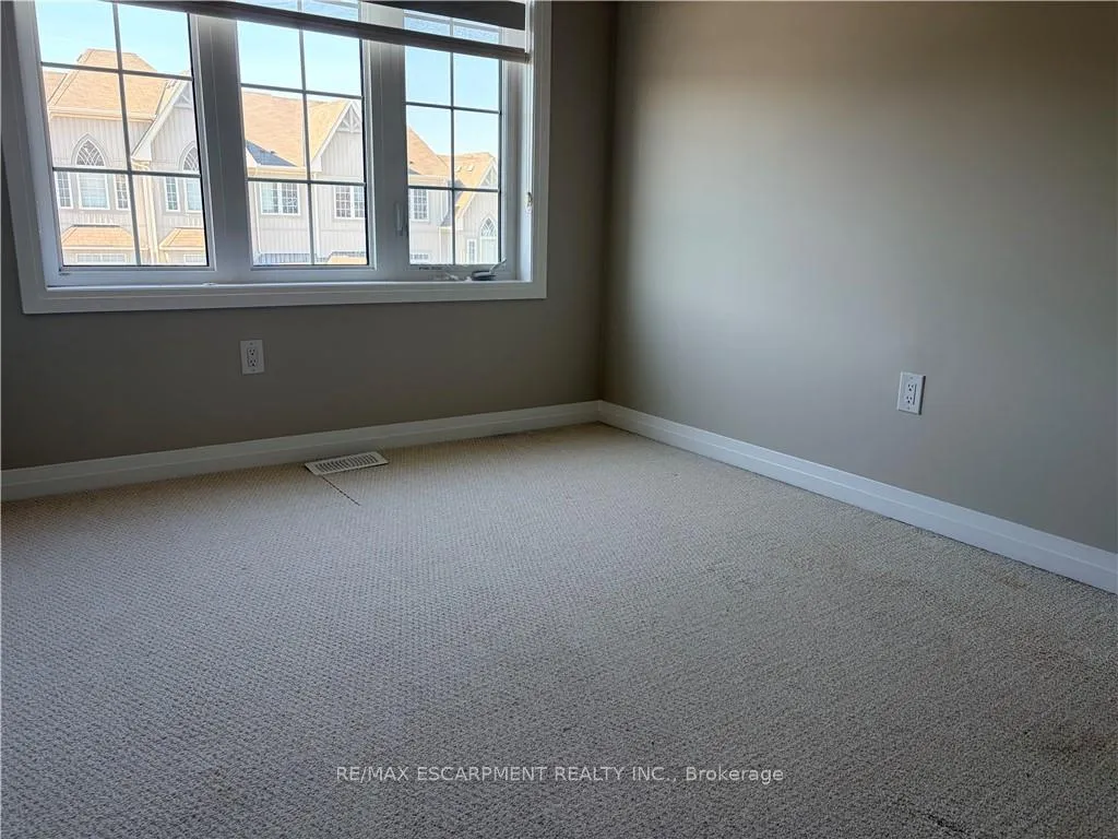 Photo 8 of 4089 Canby Street, Lincoln, Beamsville — HOMEH