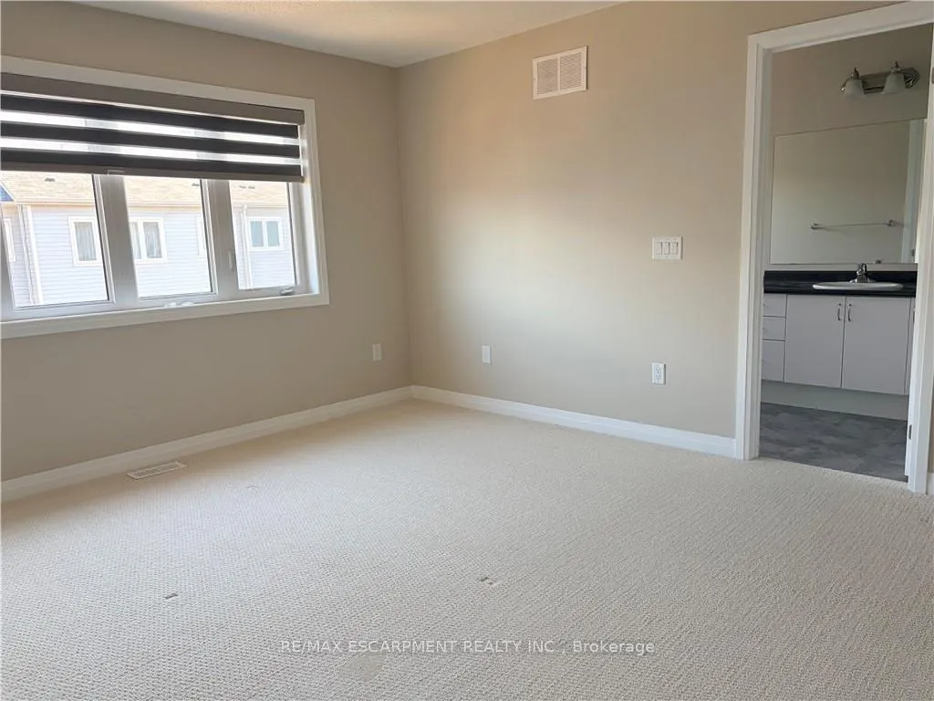 Photo 10 of 4089 Canby Street, Lincoln, Beamsville — HOMEH