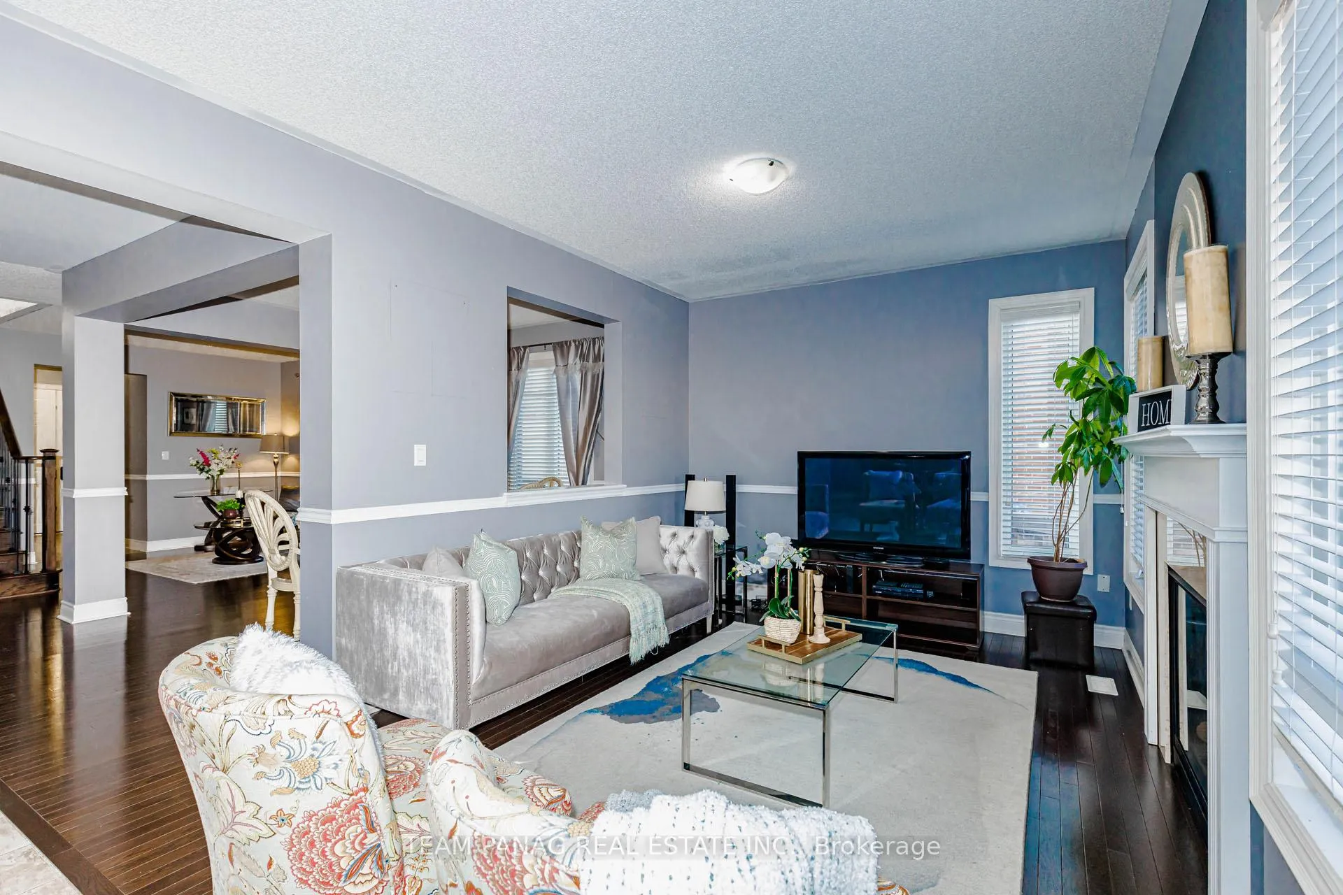 Photo 16 of 4 Bassett Crescent, Brampton, Credit Valley — HOMEH