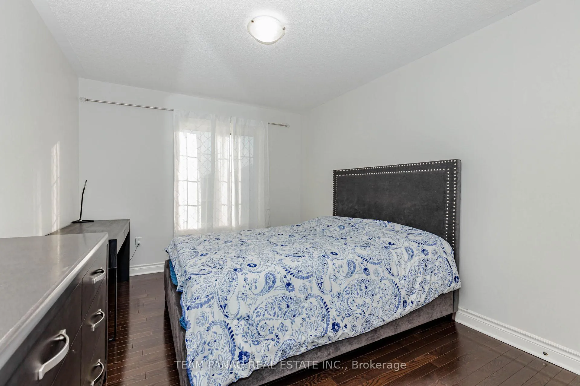 Photo 38 of 4 Bassett Crescent, Brampton, Credit Valley — HOMEH