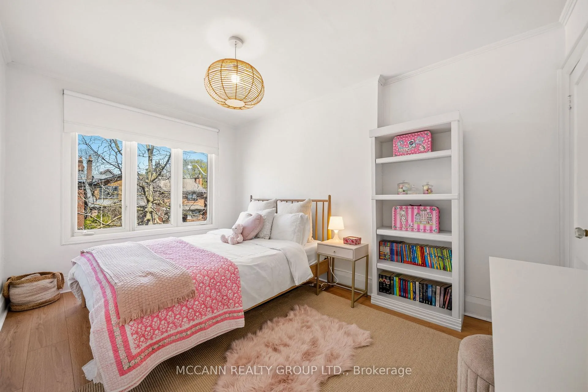 Photo 15 of 93 Brookdale Avenue, Toronto, Lawrence Park North — HOMEH