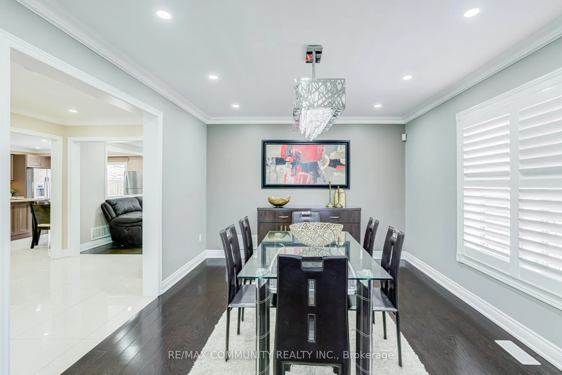 Photo 8 of 24 Marydale Avenue, Markham, Middlefield — HOMEH