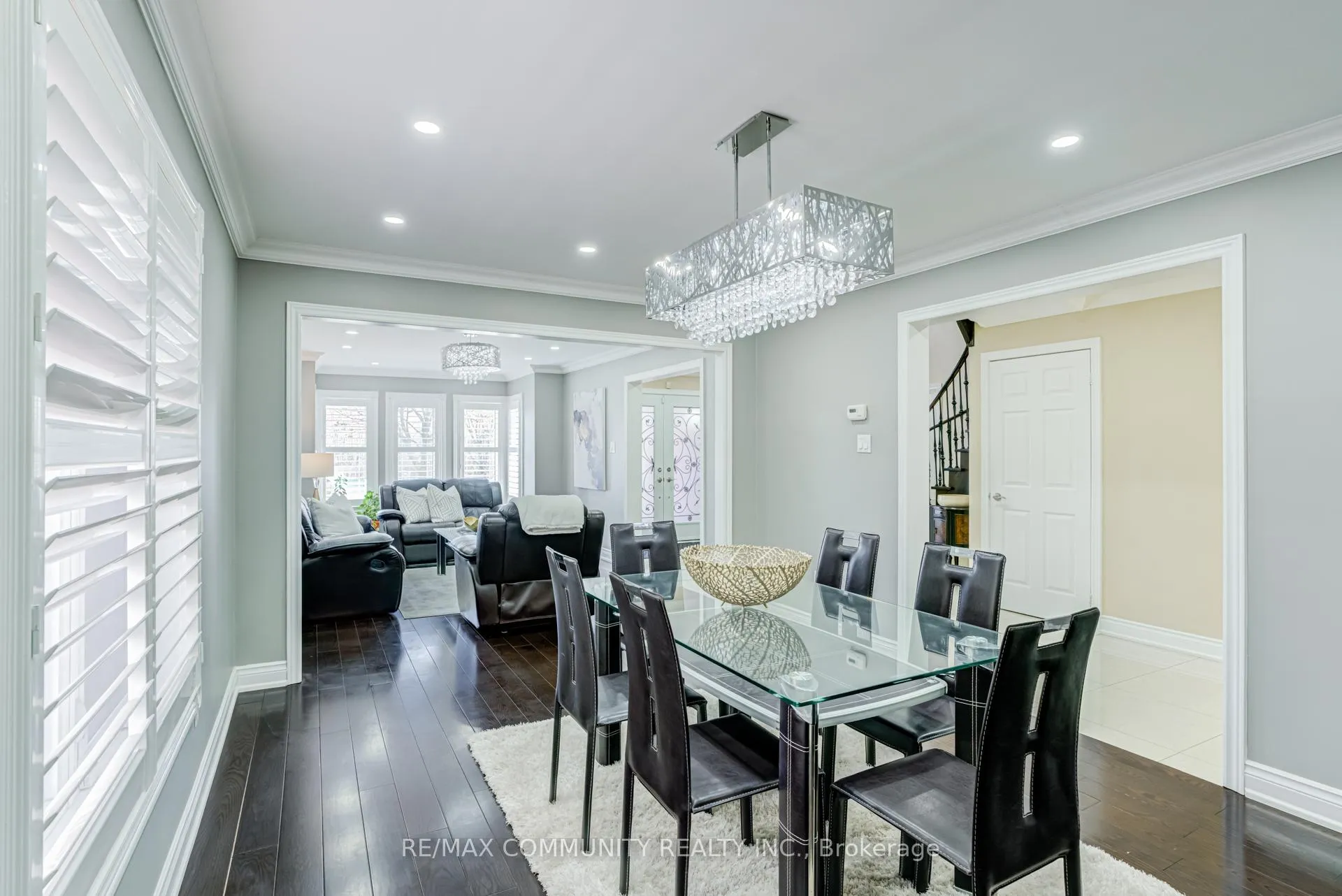 Photo 9 of 24 Marydale Avenue, Markham, Middlefield — HOMEH