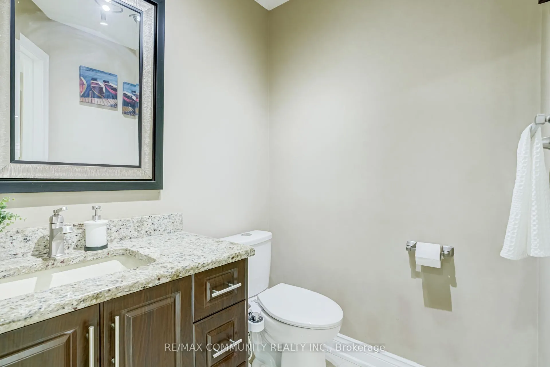 Photo 17 of 24 Marydale Avenue, Markham, Middlefield — HOMEH